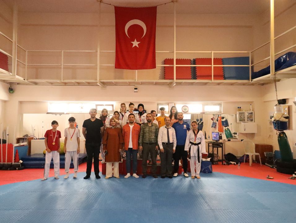 Taekwondo il birinciliği yapıldı (1)