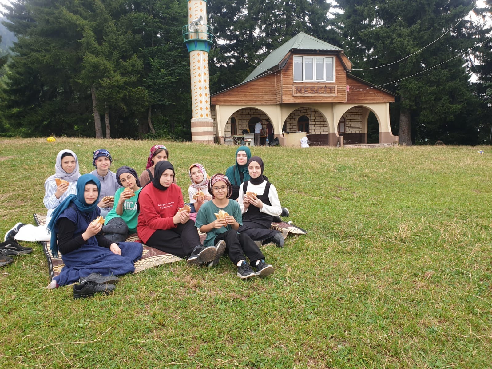 Yatılı Yaz Kur'an Kursu Öğrencileri ile Piknik Programı (2)