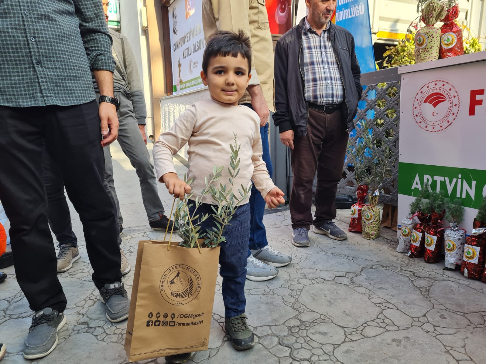 Fidanın adı ‘Cumhuriyet’ (2)