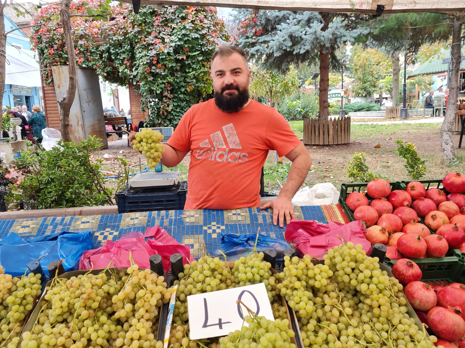 Semt Pazarında fiyatlar nasıl (5)