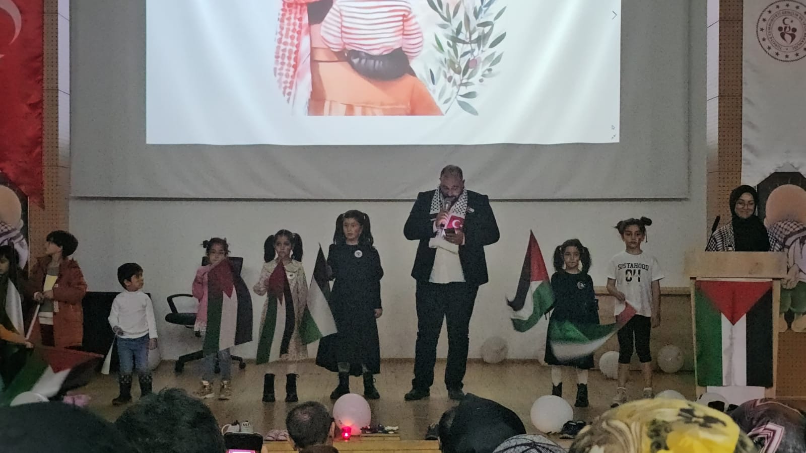 Artvin’de Filistinli şehit çocuklar anıldı (5)