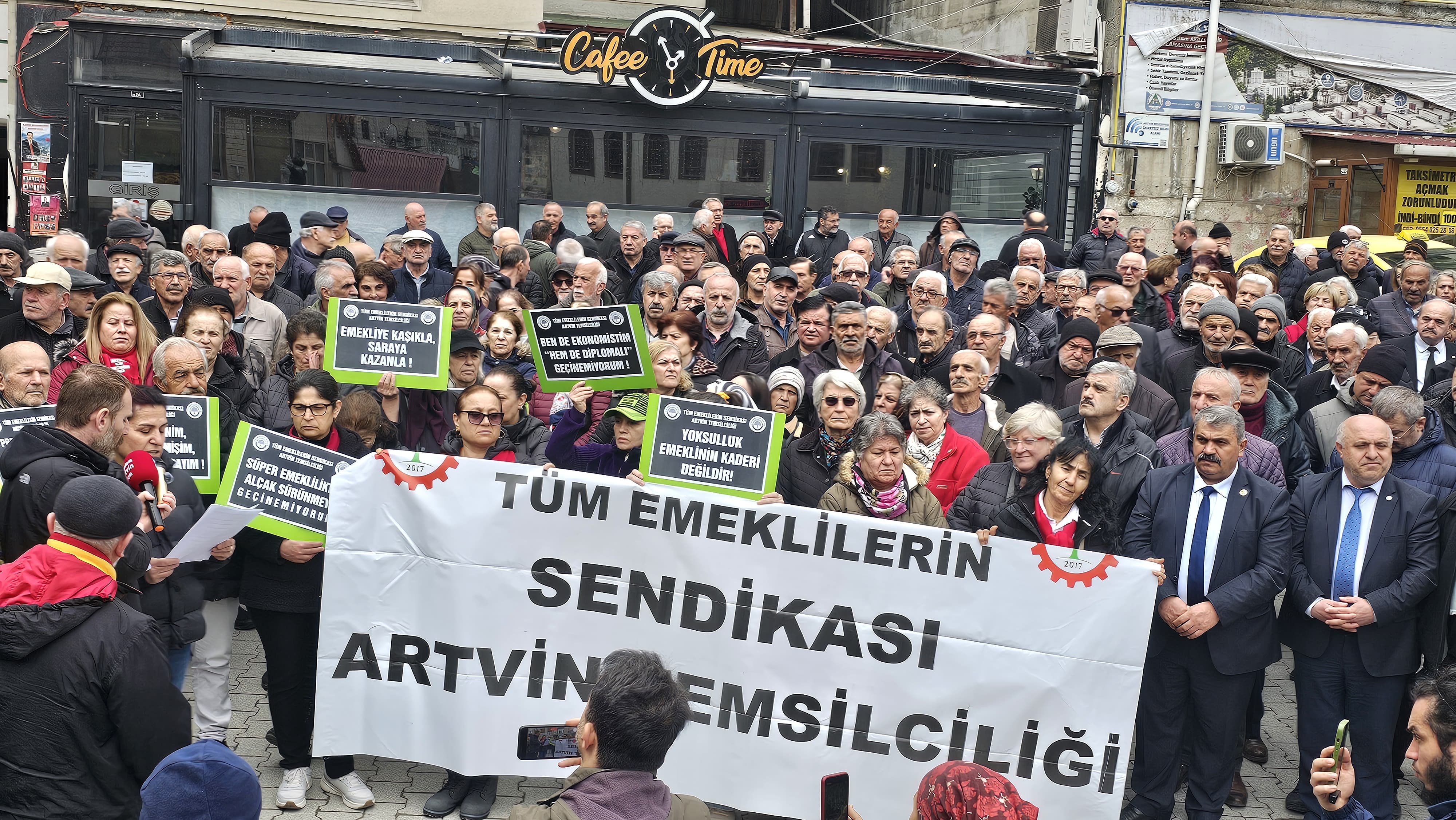“AKP ve Paydaşları Artık Ülkeyi Yönetemiyor”-4