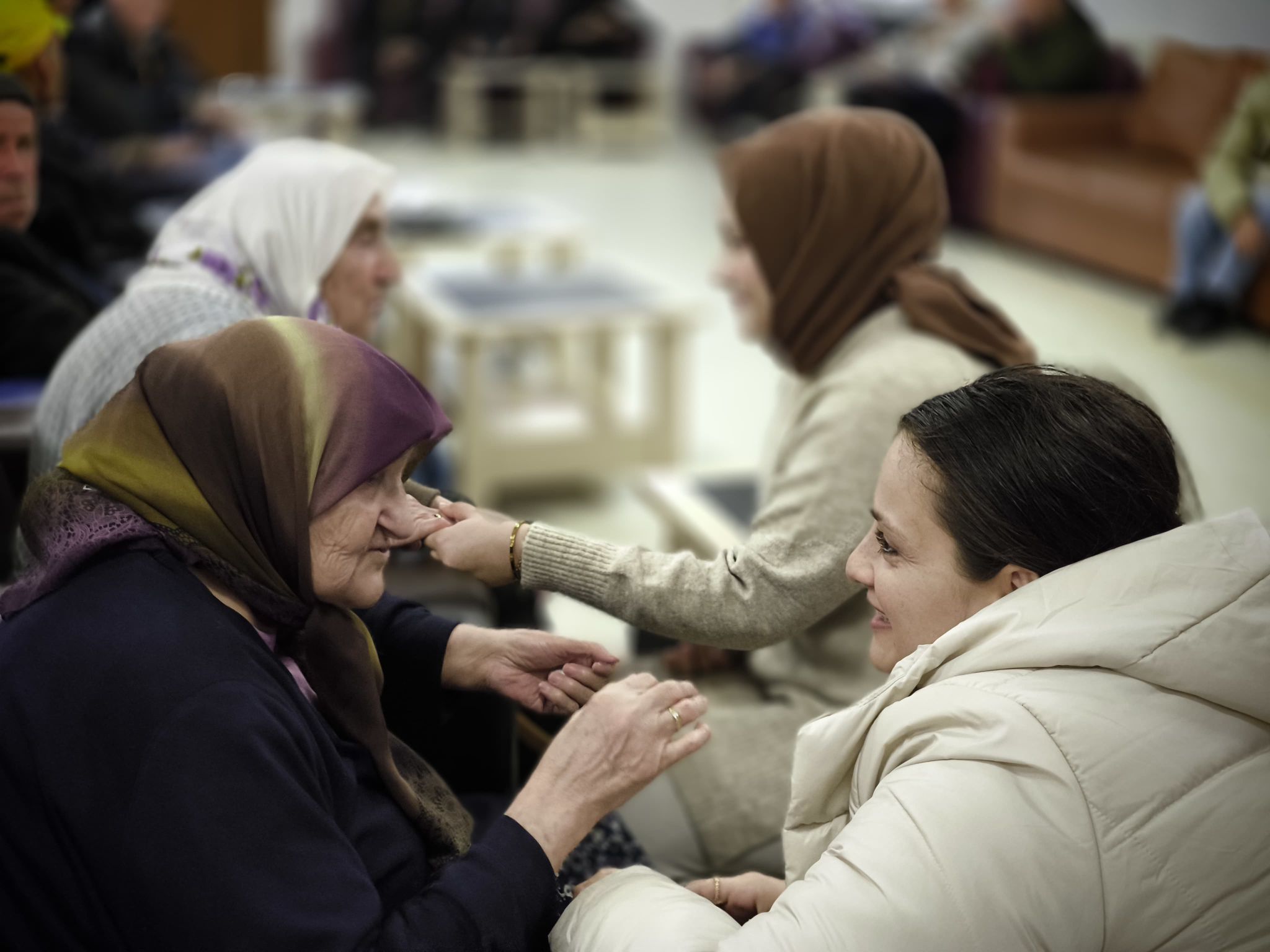 91 Yaşındaki Emekli Öğretmeni Unutmadılar3