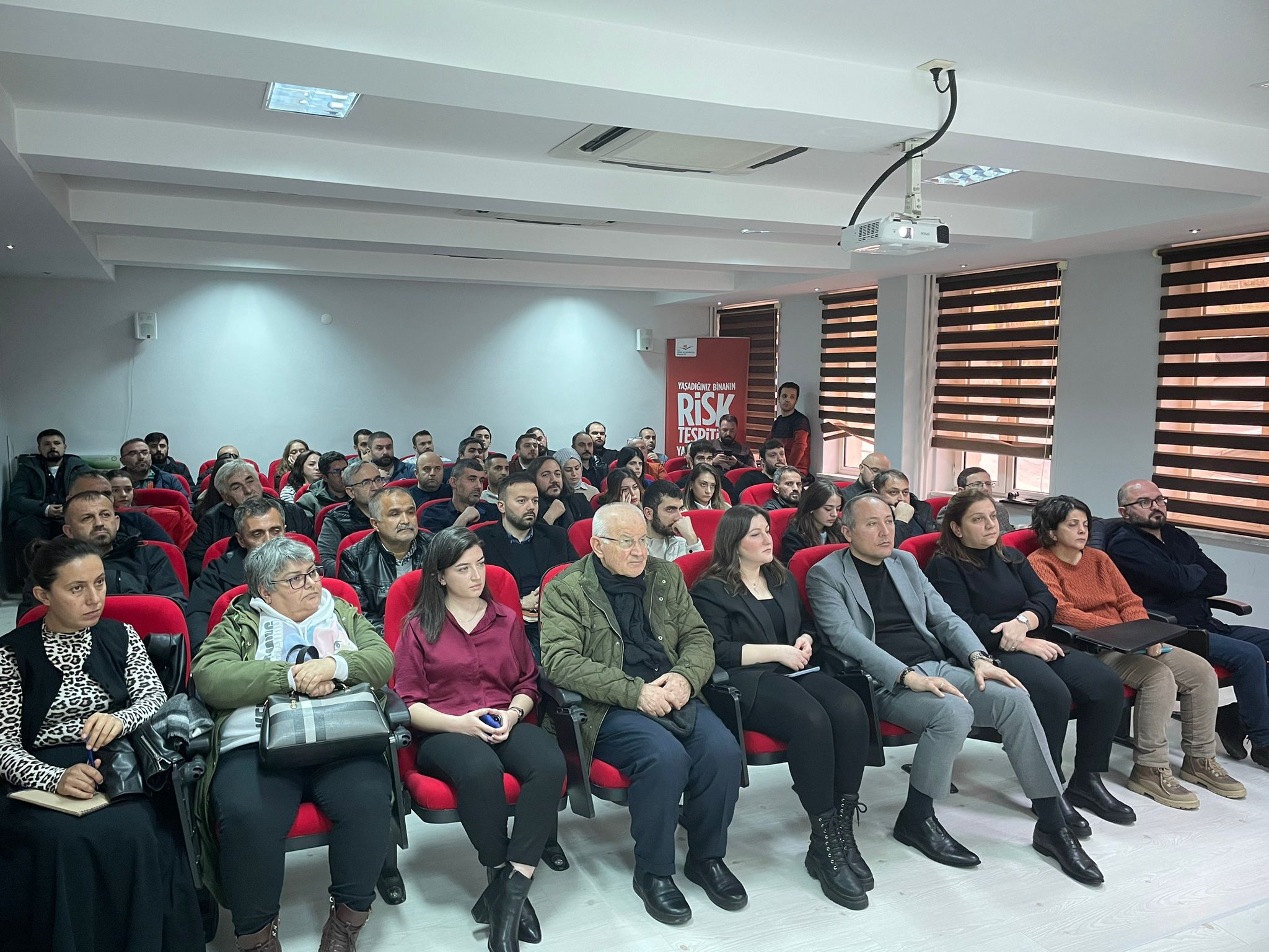 İnşaat Mühendisleri Odası’ndan Yapısal Sorunlar Semineri