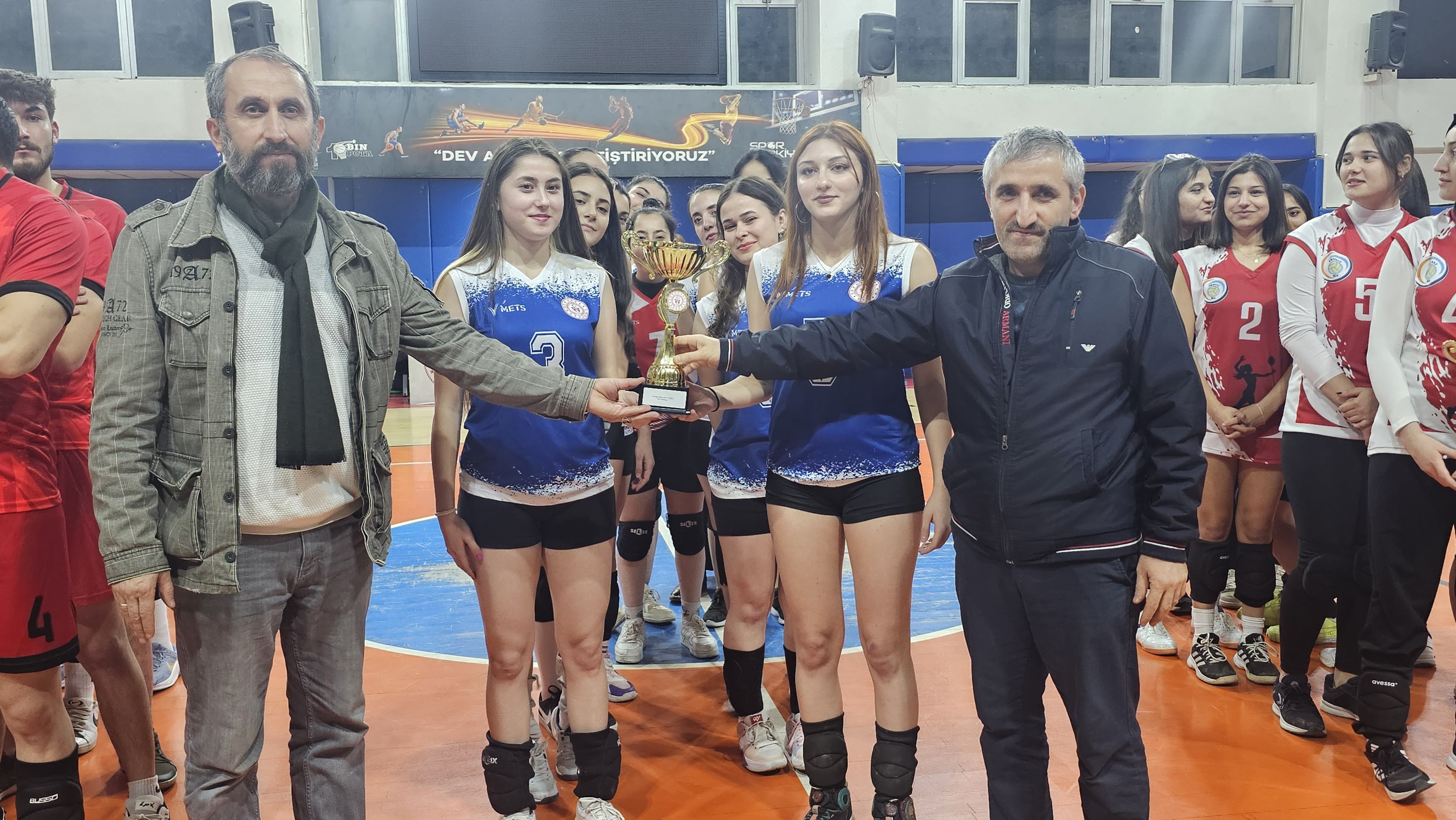 YURTLİG Voleybol Şampiyonları Belli Oldu-5