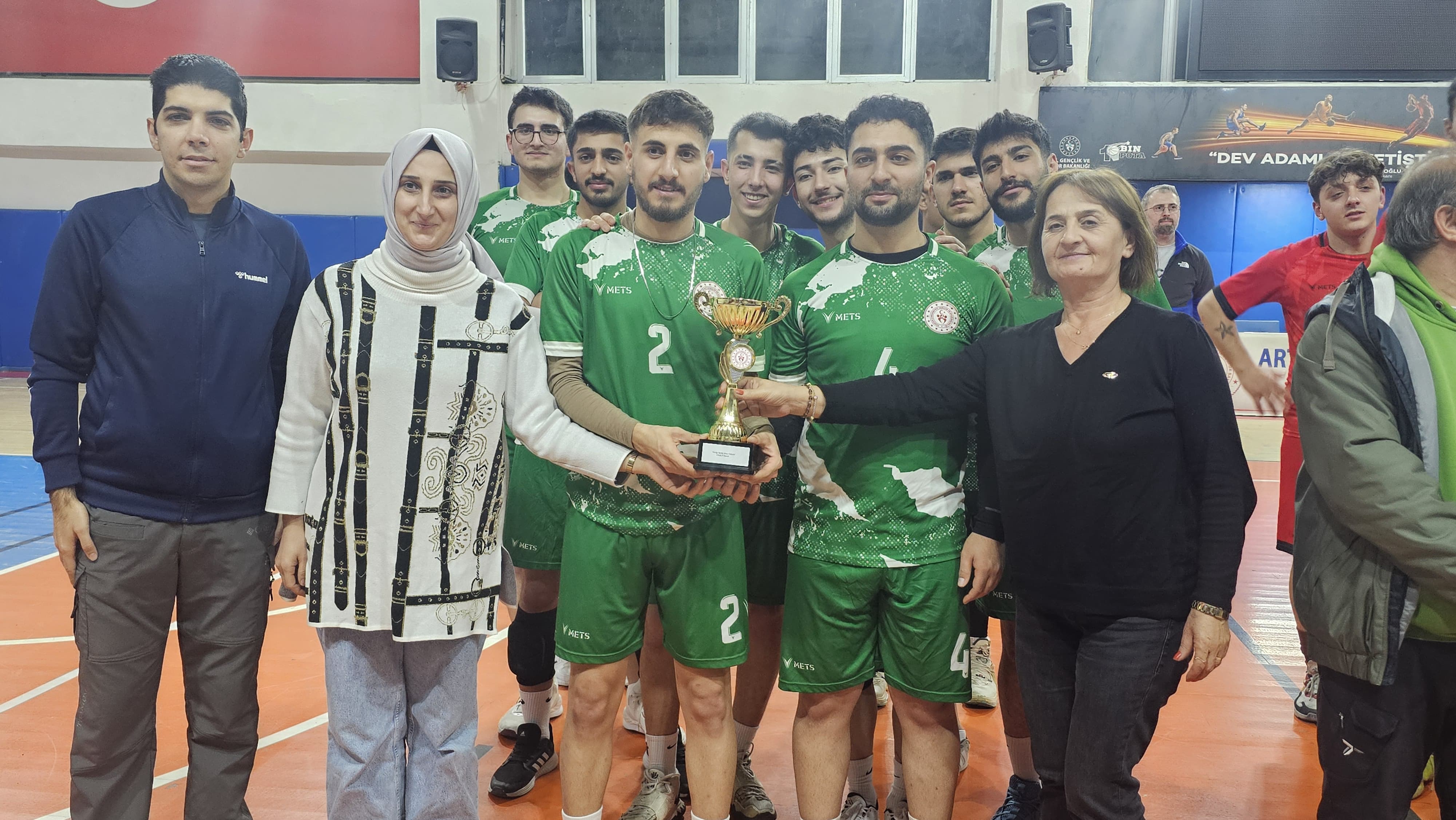 YURTLİG Voleybol Şampiyonları Belli Oldu-3