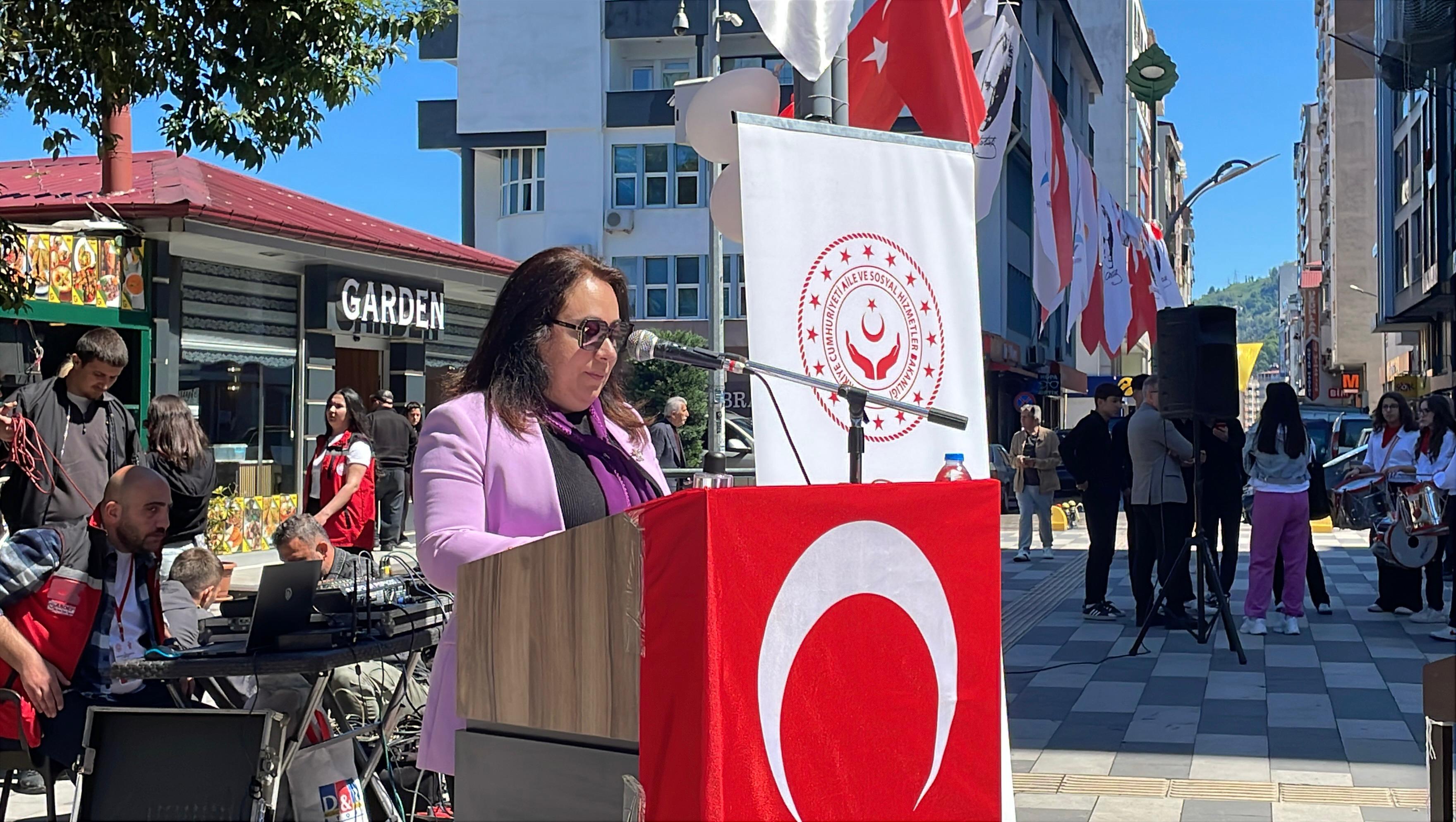 Hopa’da Aile Haftası Coşkusu (6)