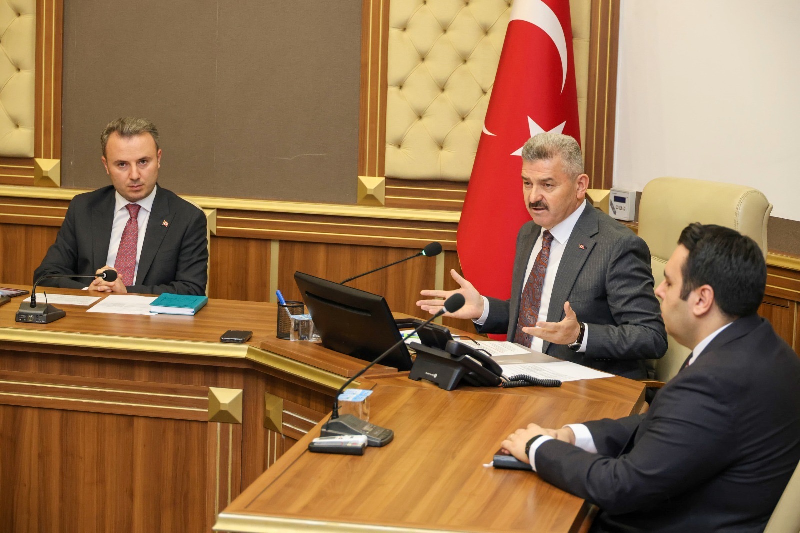 2025 Yatırımları Masaya Yatırıldı