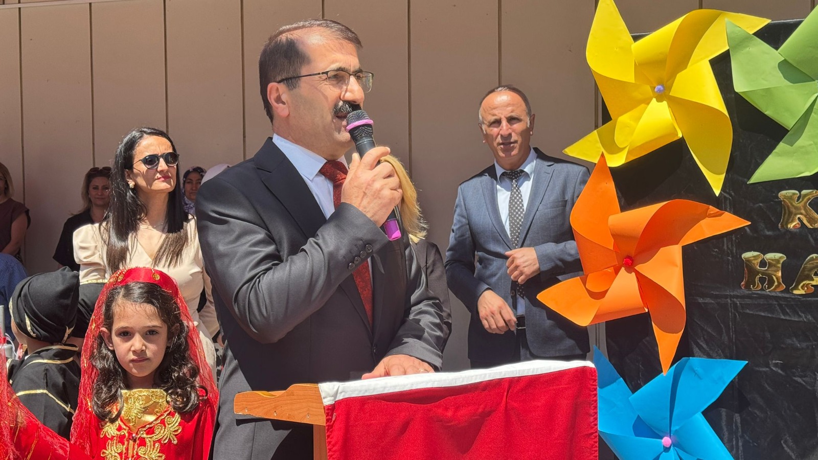 23 Bin 401 Öğrenci Karne Heyecanı Yaşadı-3