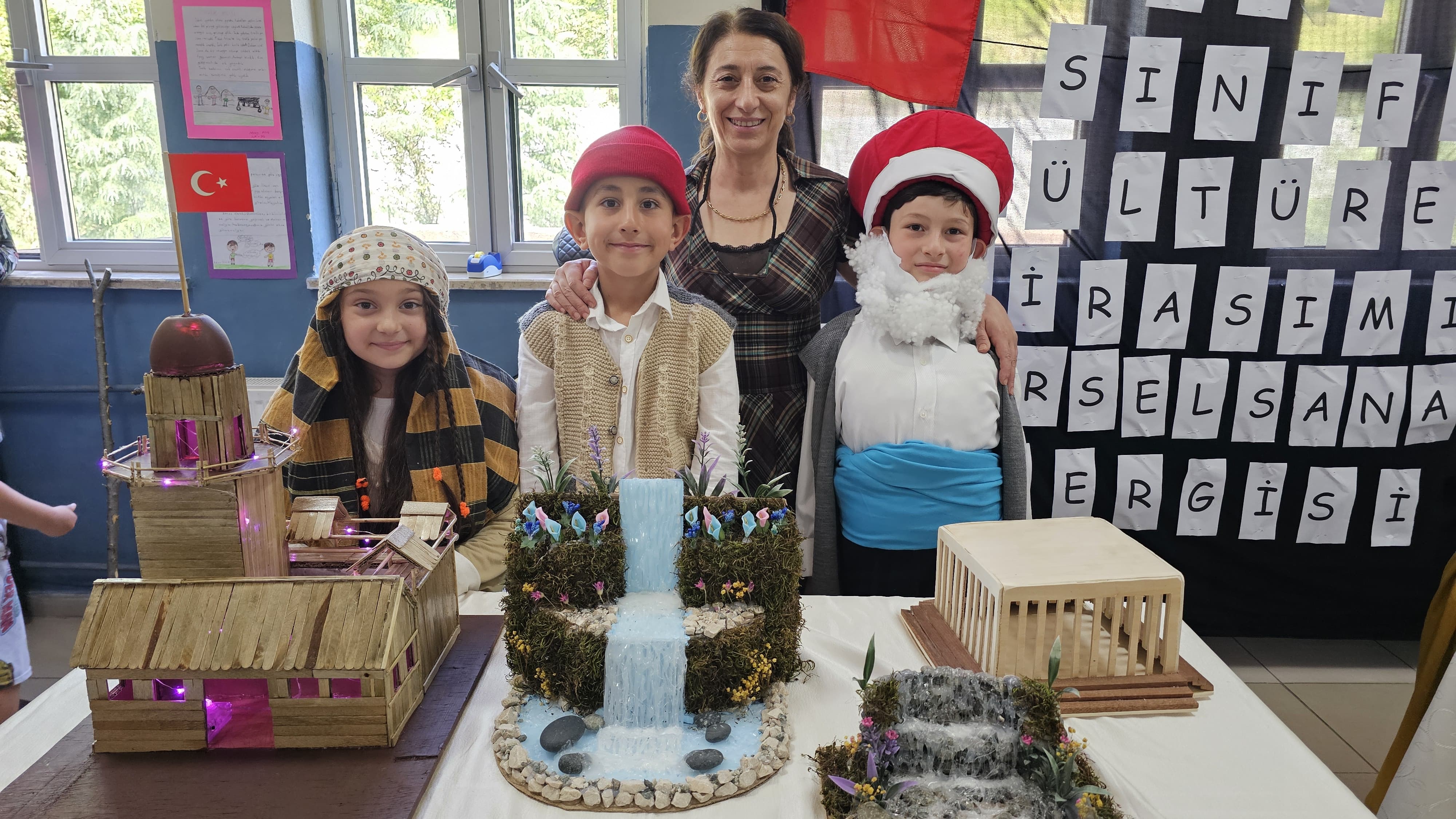 Minik Yüreklerden Kültürel Miras Sergisi-6