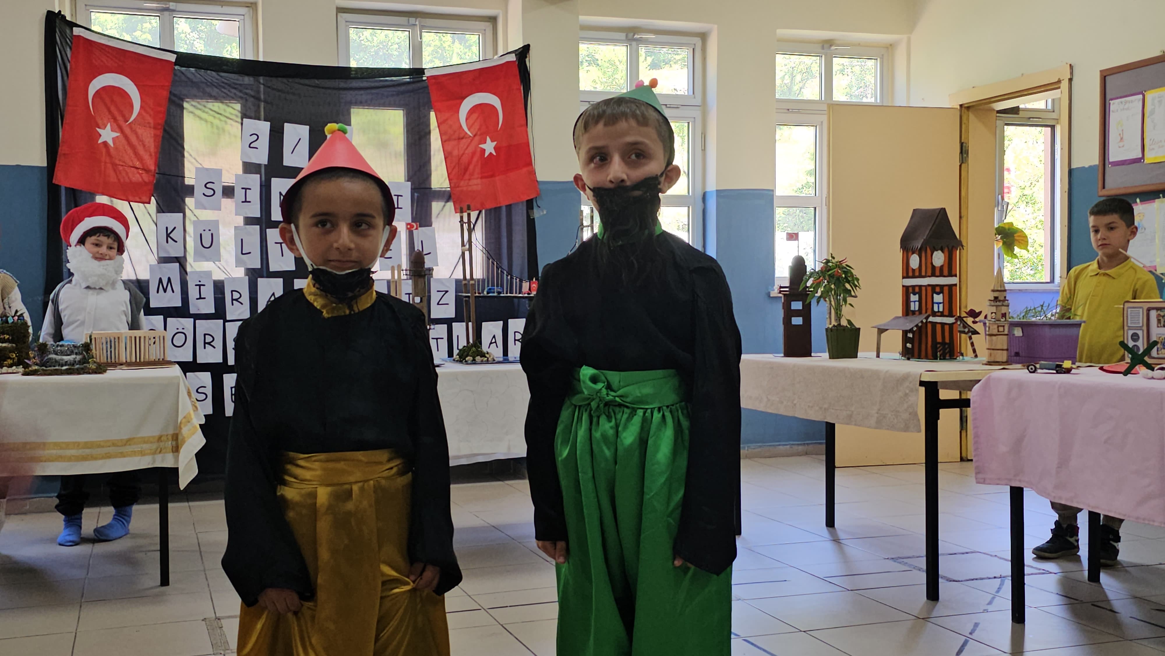 Minik Yüreklerden Kültürel Miras Sergisi-4