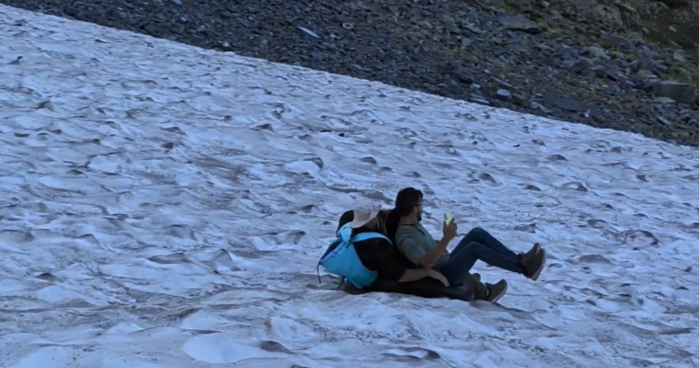 Sıcaklardan Kaçıp Yusufeli’nin Zirvelerinde Serinliyorlar 1