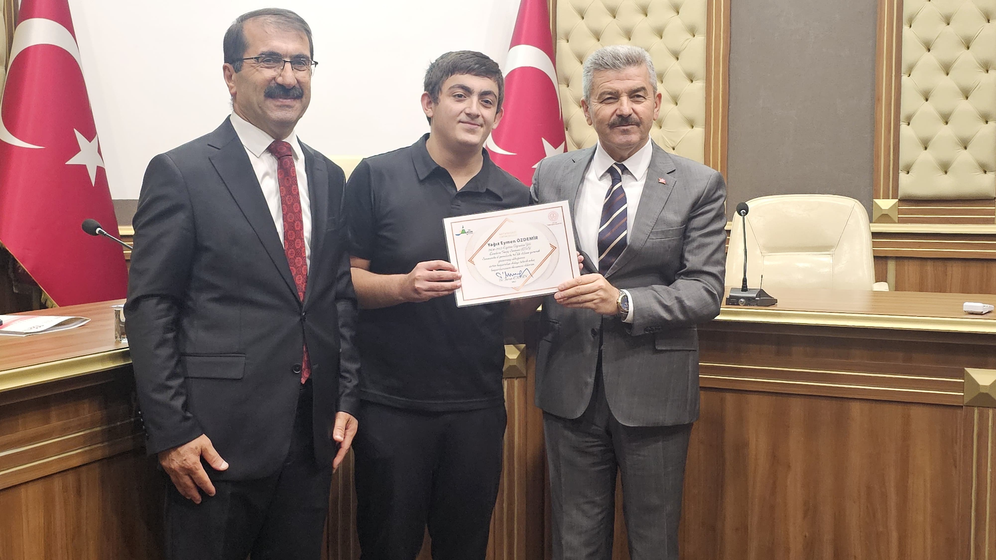 Başarılı Öğrenciler Ödüllendirildi-5
