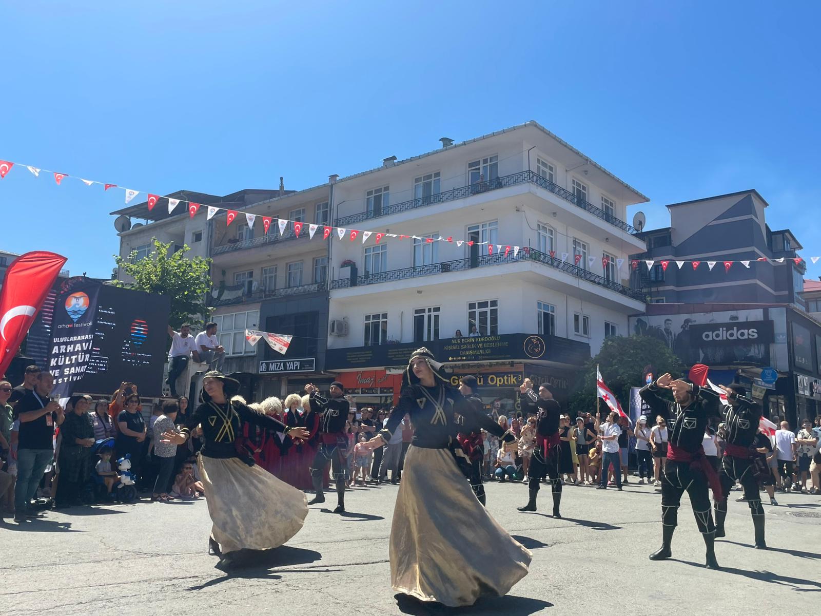 Halk Dansları Şöleni (1)