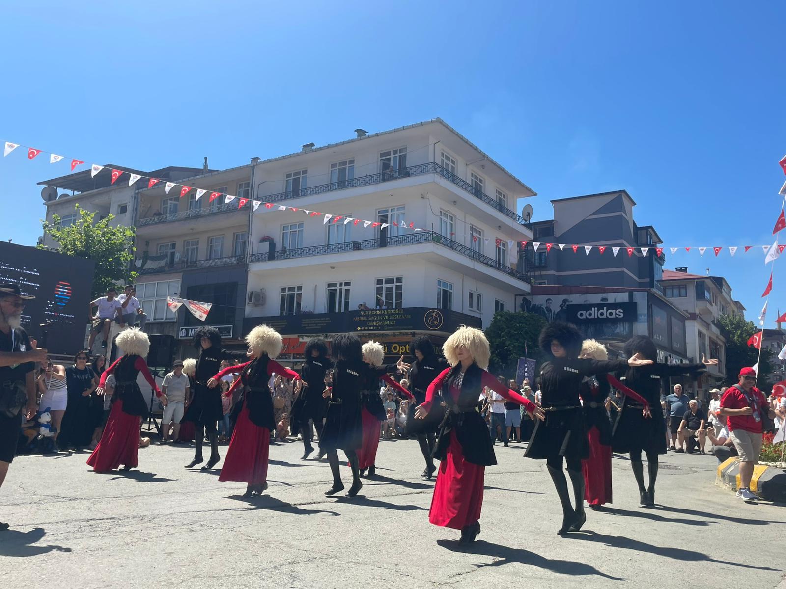 Halk Dansları Şöleni (6)