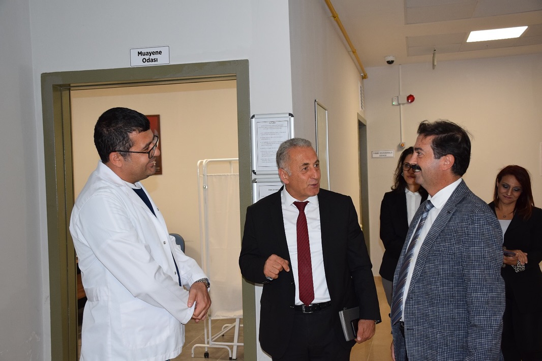 Arslan’dan Artvin Sağlık Kompleksi’ne Ziyaret2