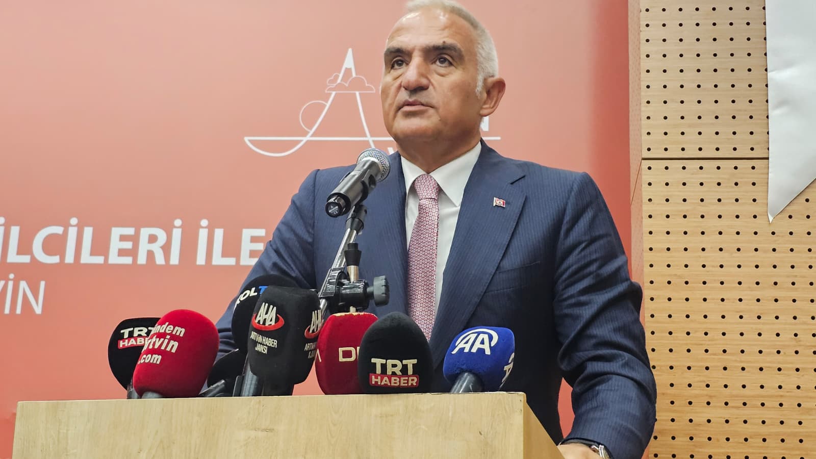 “Artvin Güçlü Bir Kültür Ve Turizm Potansiyeline Sahip”2