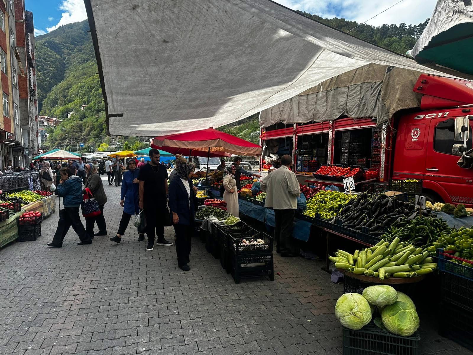 Borçka Belediyesi Haftalık Çalışma Raporunu Açıkladı (1)