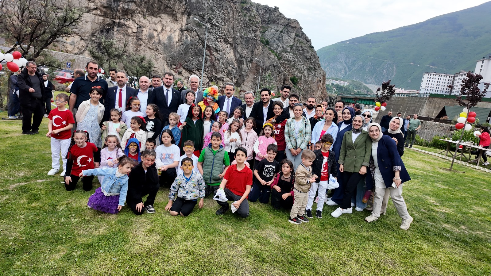 Milletvekili Çelik’ten Öğrencilere Başarı Dileği