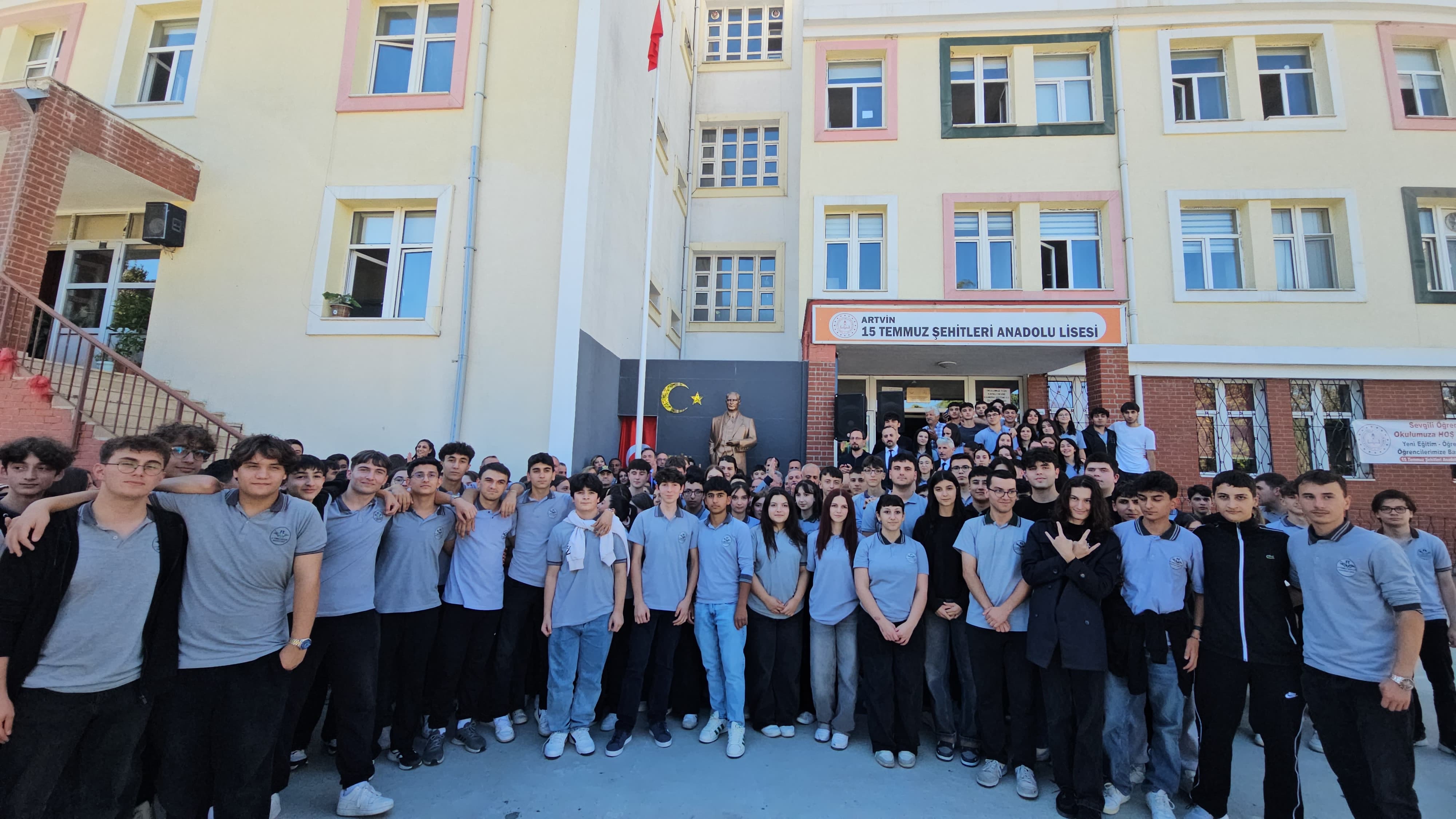 Eb186Cdd Ed46 4402 85Ad Bbd2Fe598Be6