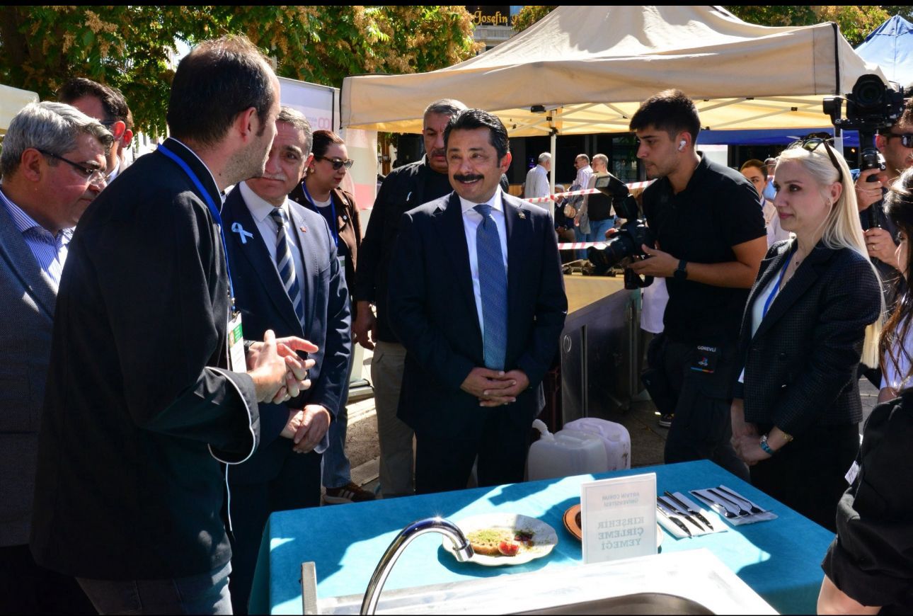 AÇÜ’lü Şeflerden Büyük Başarı-3
