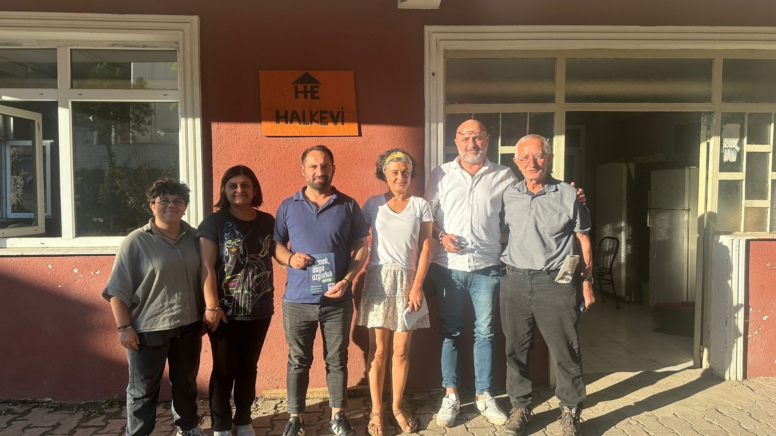 SOL Parti Kemalpaşa Miting Hazırlığında