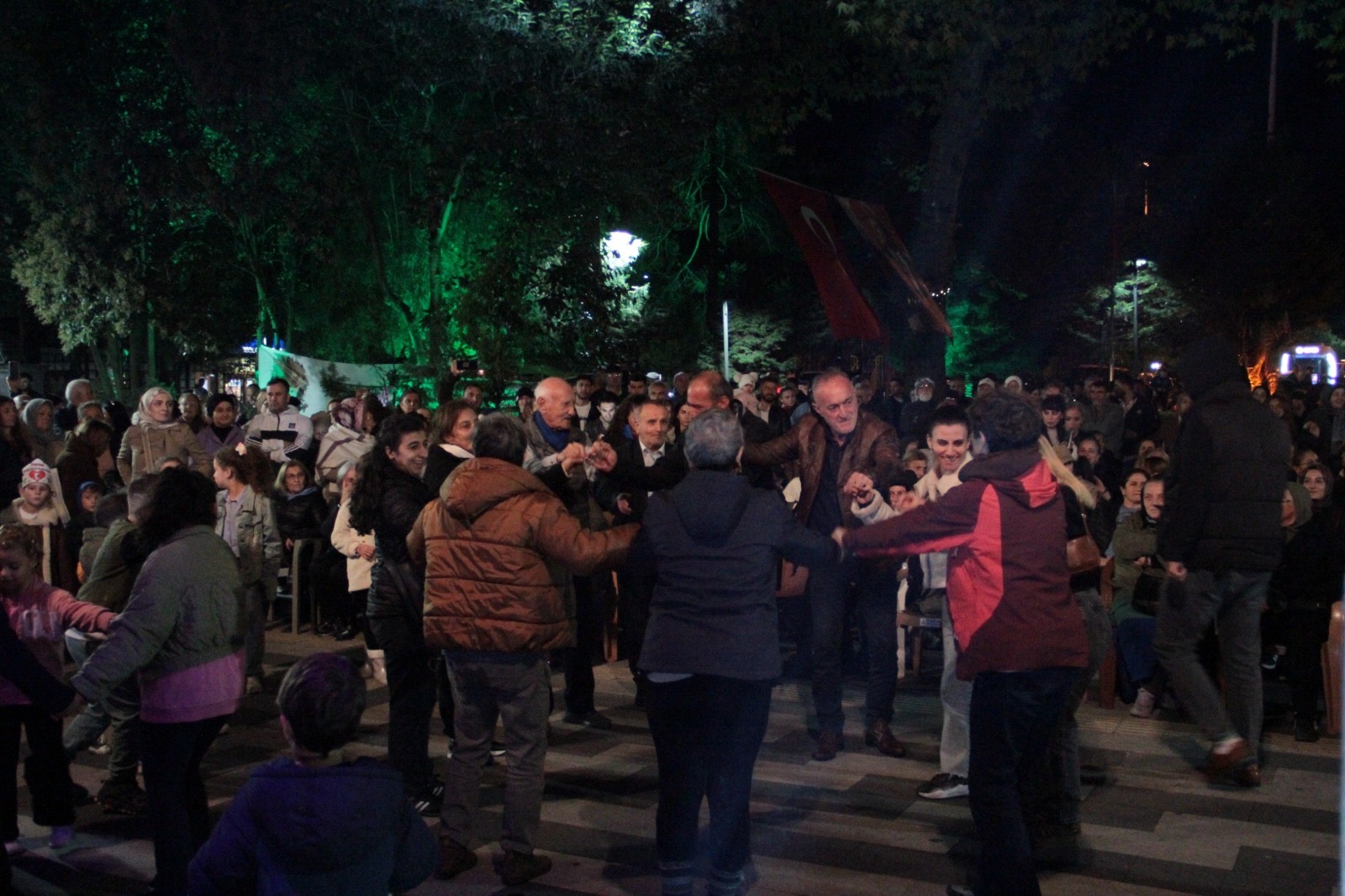 64E202C1 B924 4B85 A266 67E953De584F