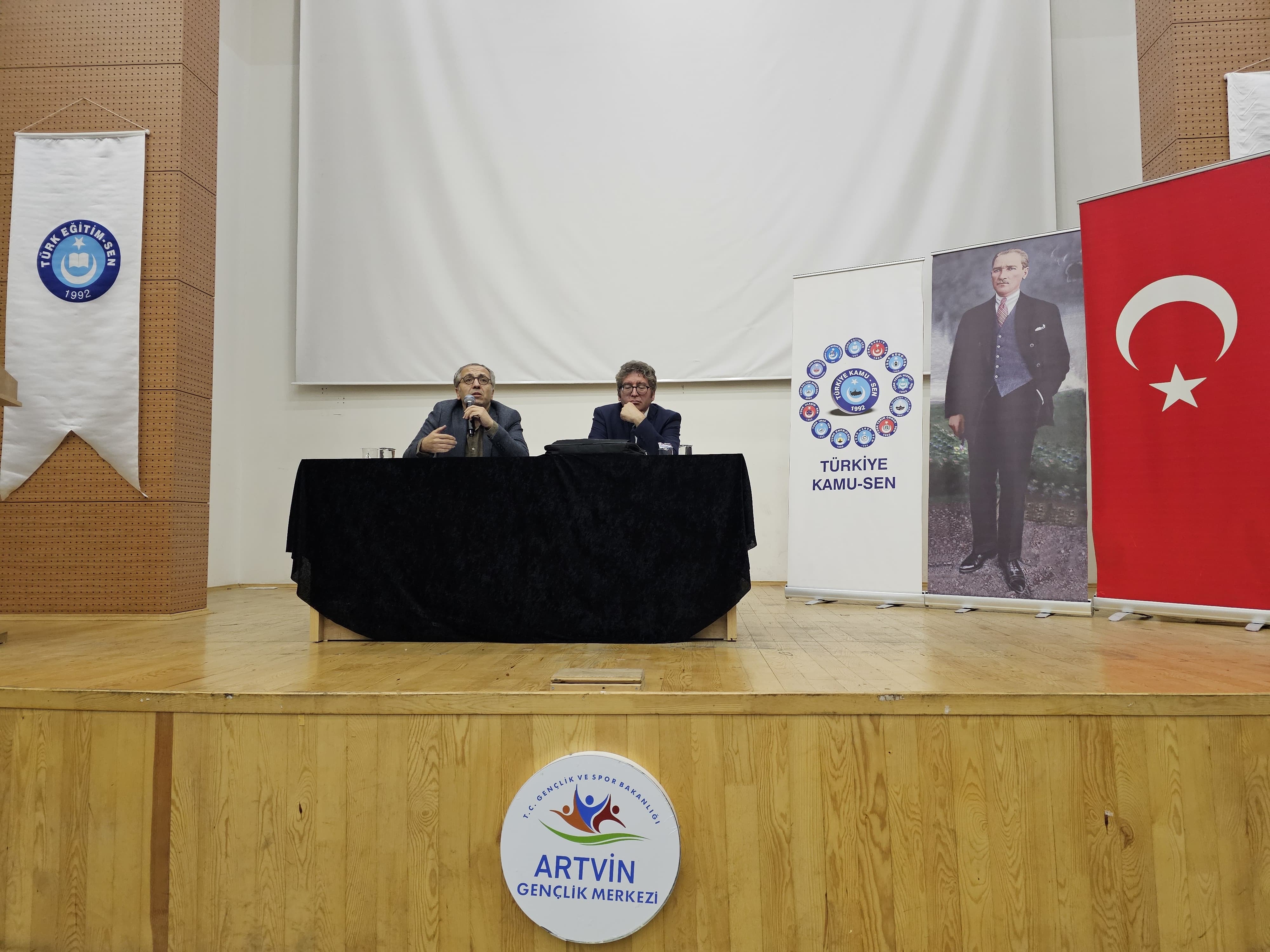Türk Eğitim-Sen’den “Ahlâk, Hukuk ve Adalet” Konferansı2