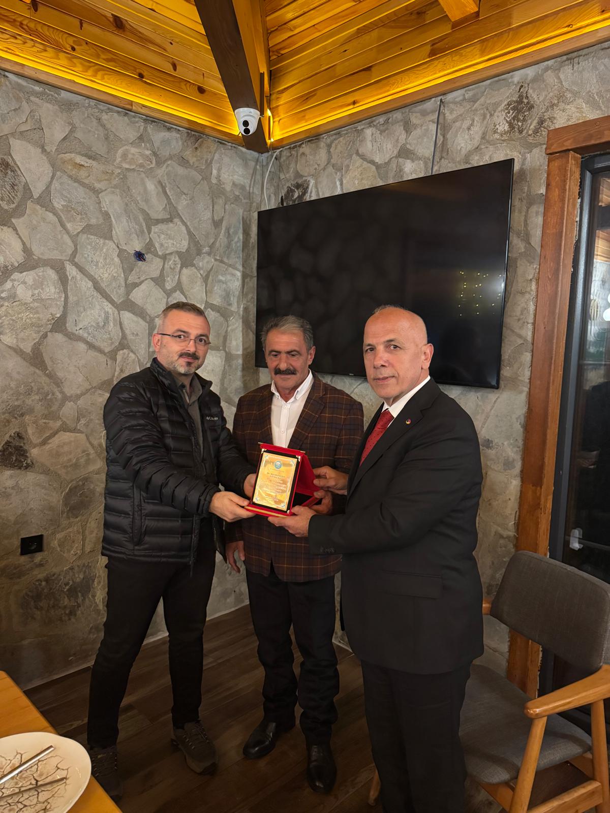 Artvin Ticaret Borsası’ndan Çaykur’a Teşekkür Ziyareti (6)
