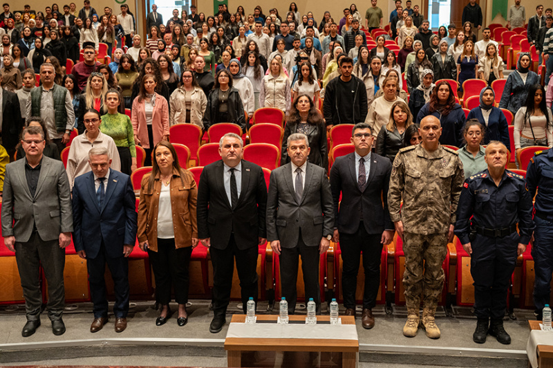 Bağımsızlıktan Egemenliğe, Egemenlikten Cumhuriyete (2)