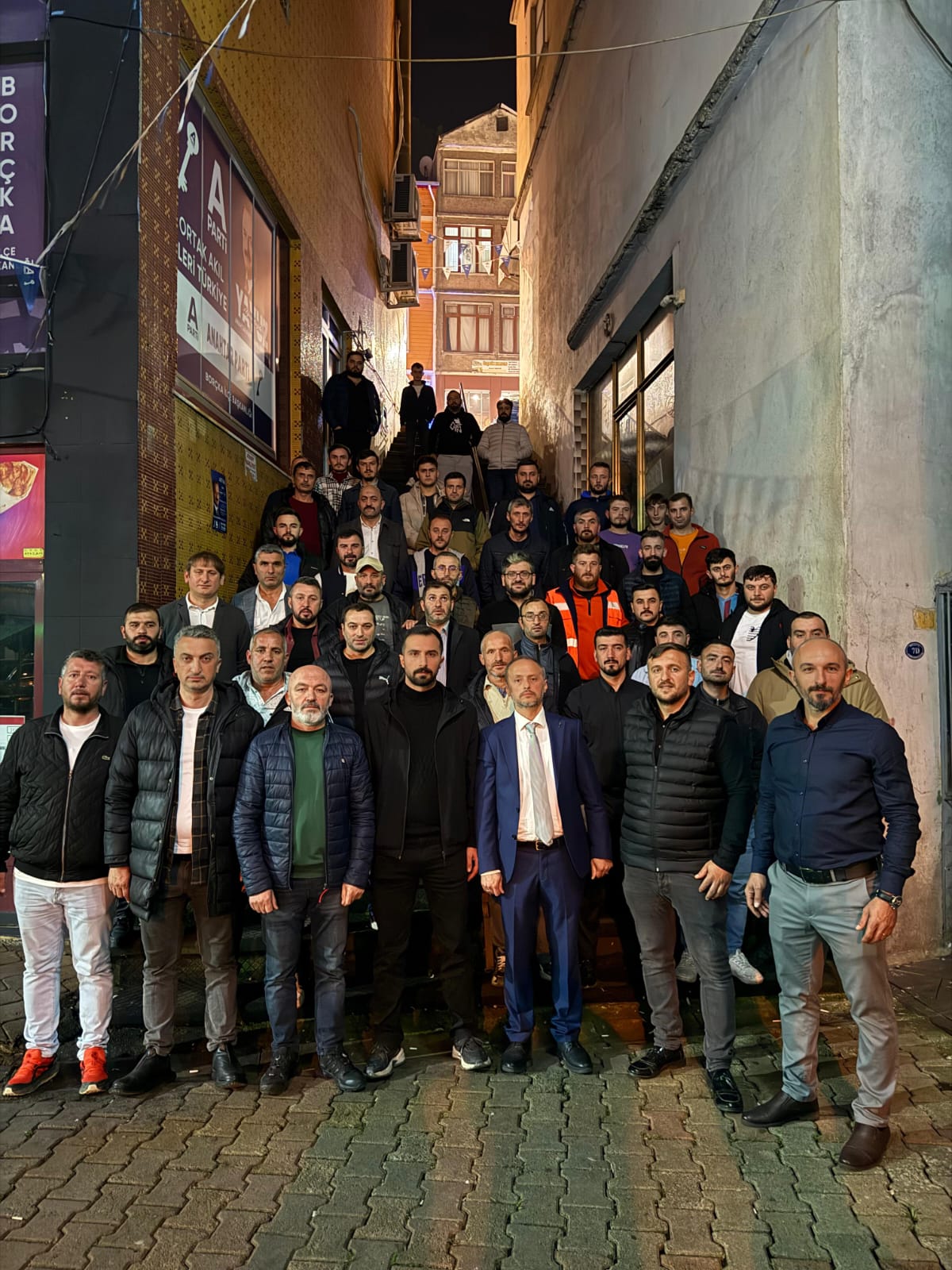 Borçka’da Anahtar Parti’ye Toplu Katılım (1)