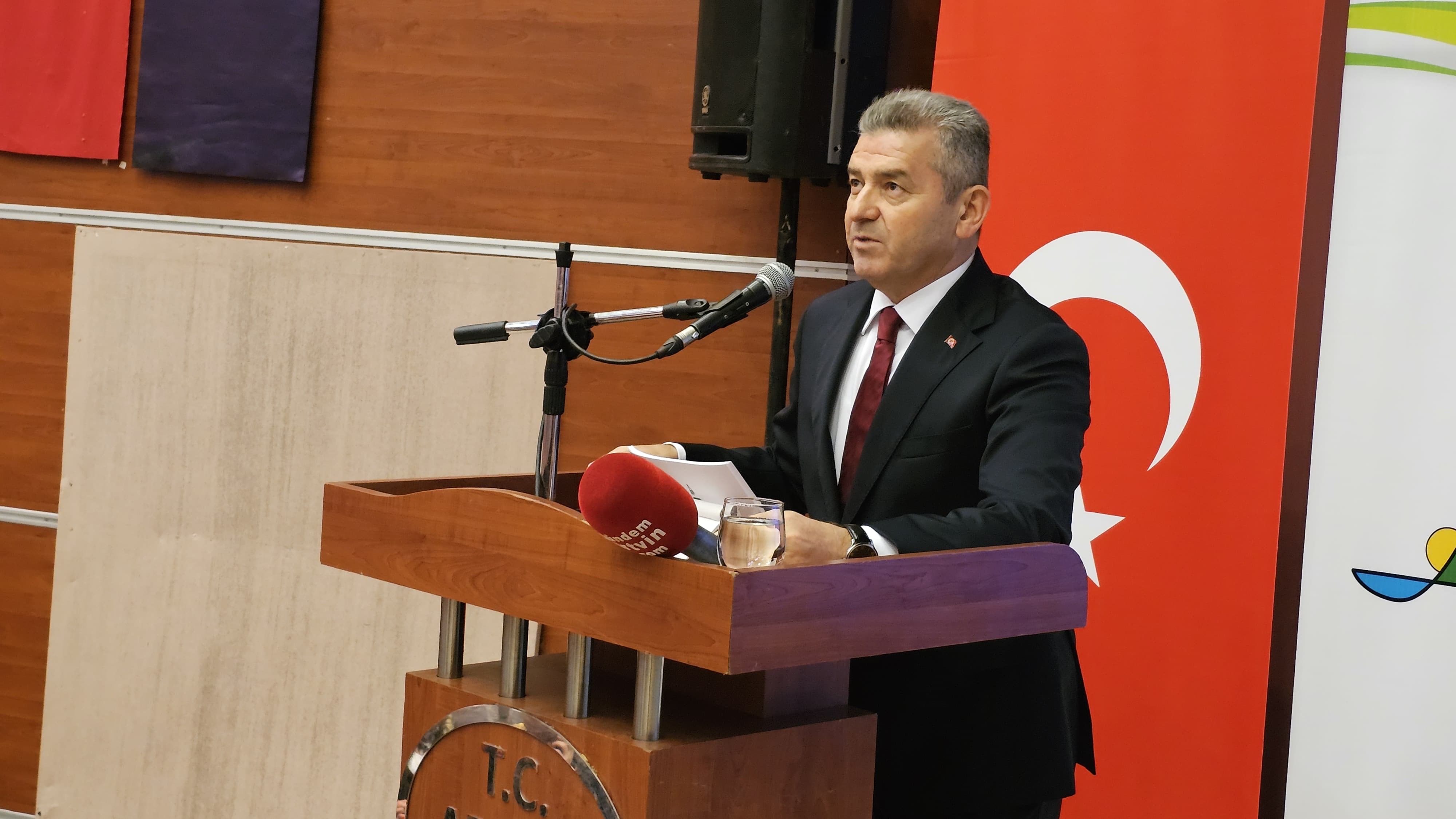 D8Ced1D0 930C 48B5 B4A4 Fb53E66D2971