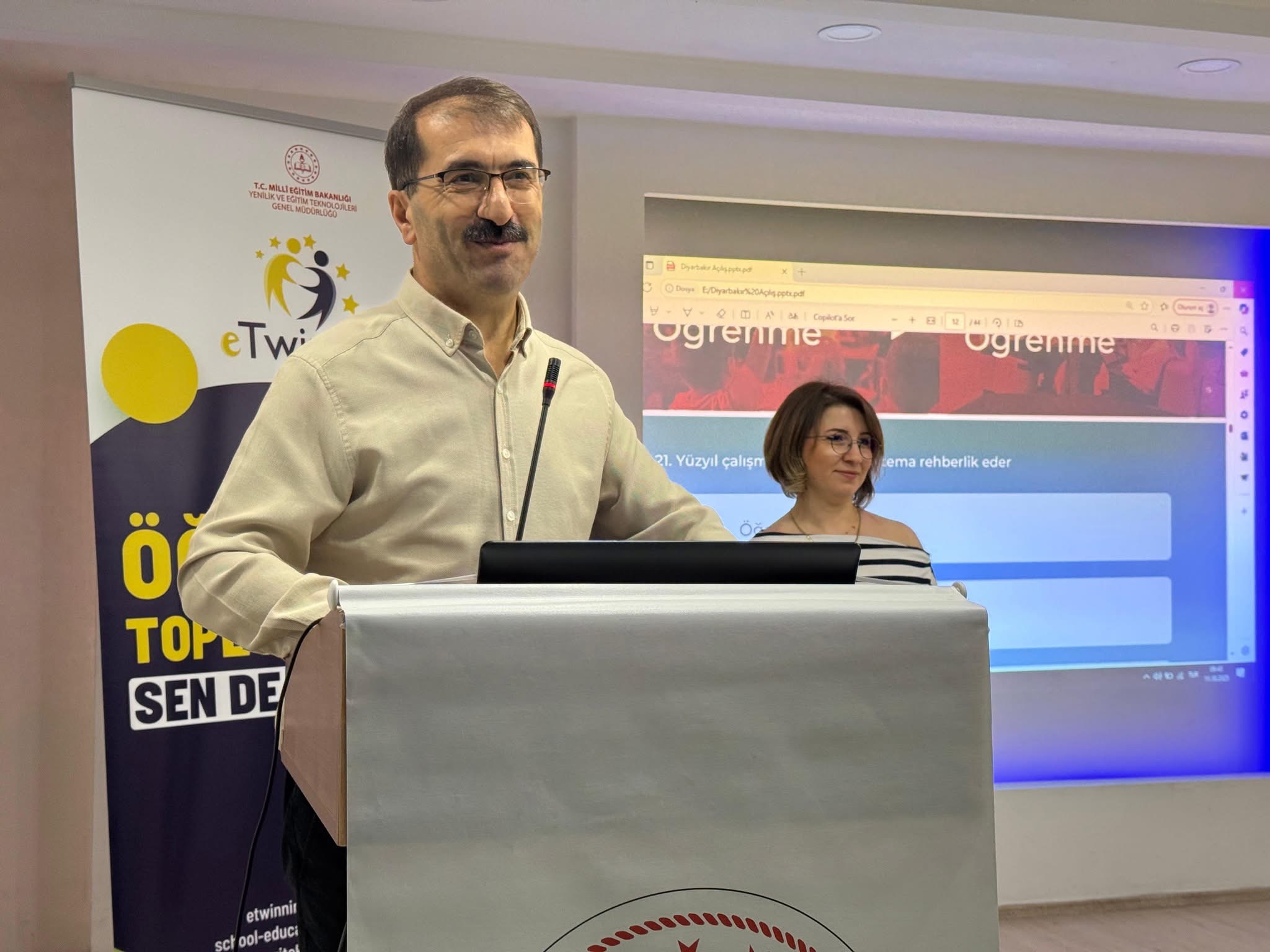 Öğretmenlere “Eğitimde Yapay Zeka” Eğitimi1
