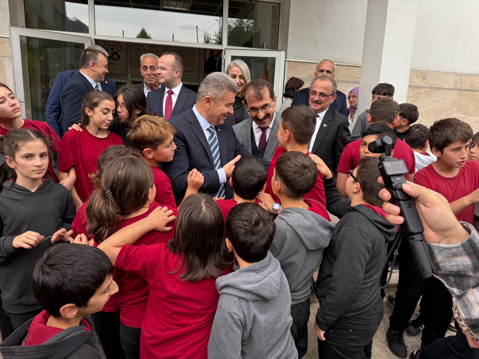 Cumhuriyet Ortaokulu’nda Protokol Ziyareti