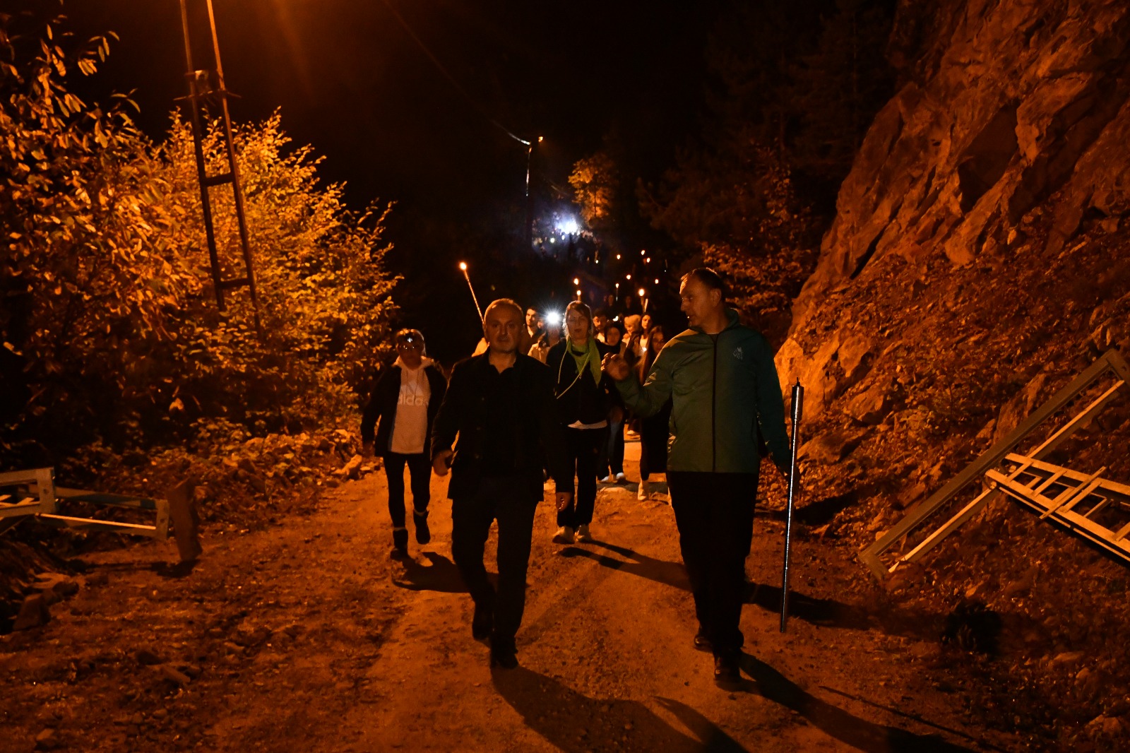 Karanlığı Cumhuriyet’in Işığıyla Aydınlattılar