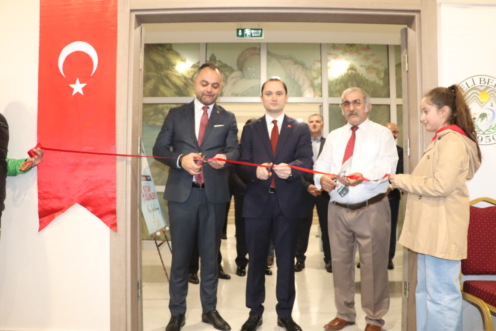 Yusufeli Belediyesi 2. Kitap Günleri Açılış Programı Gerçekleştirildi (2)