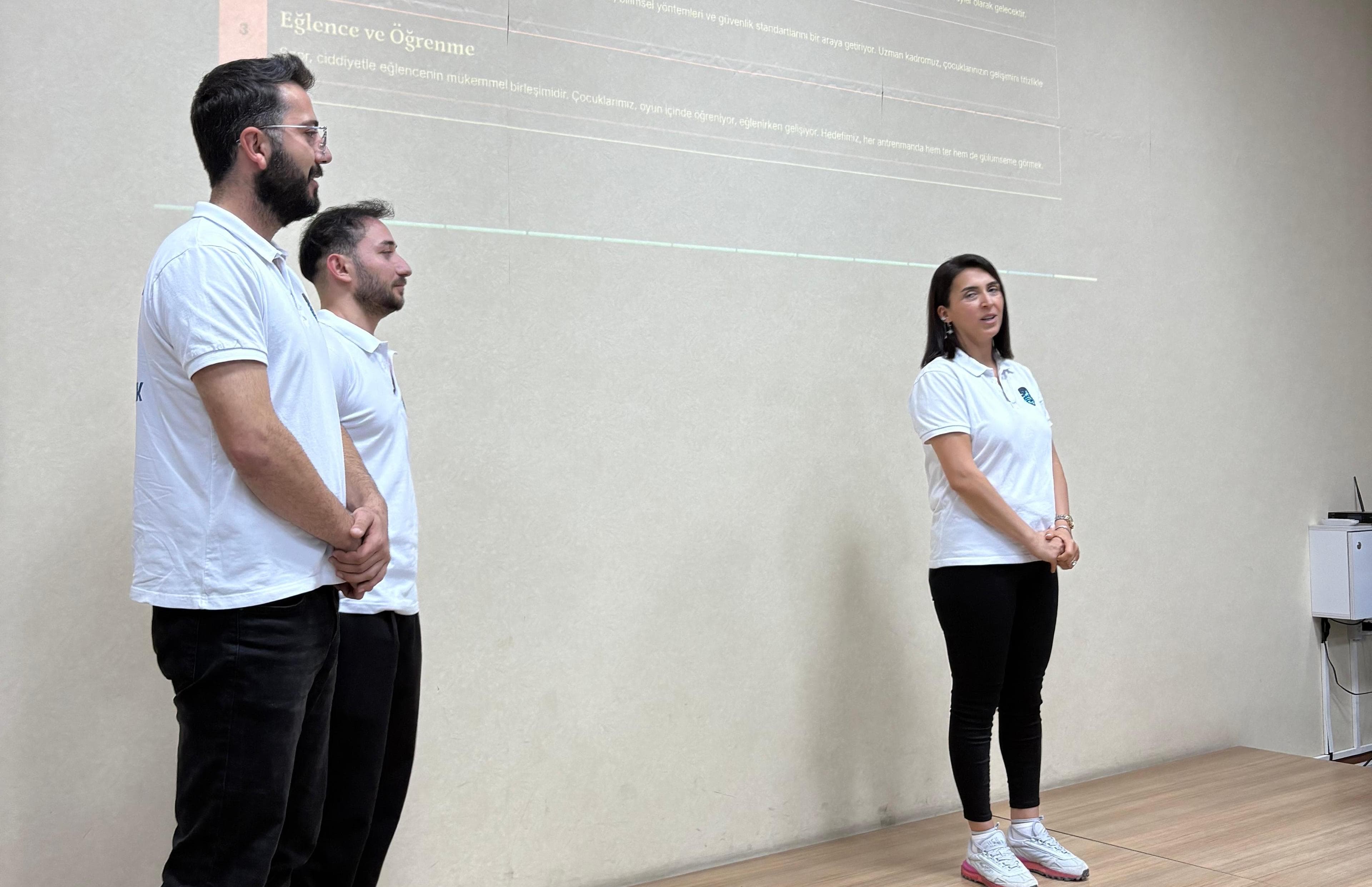 738Cc0F4 Cf44 4Aa7 B26B D8C31881525B