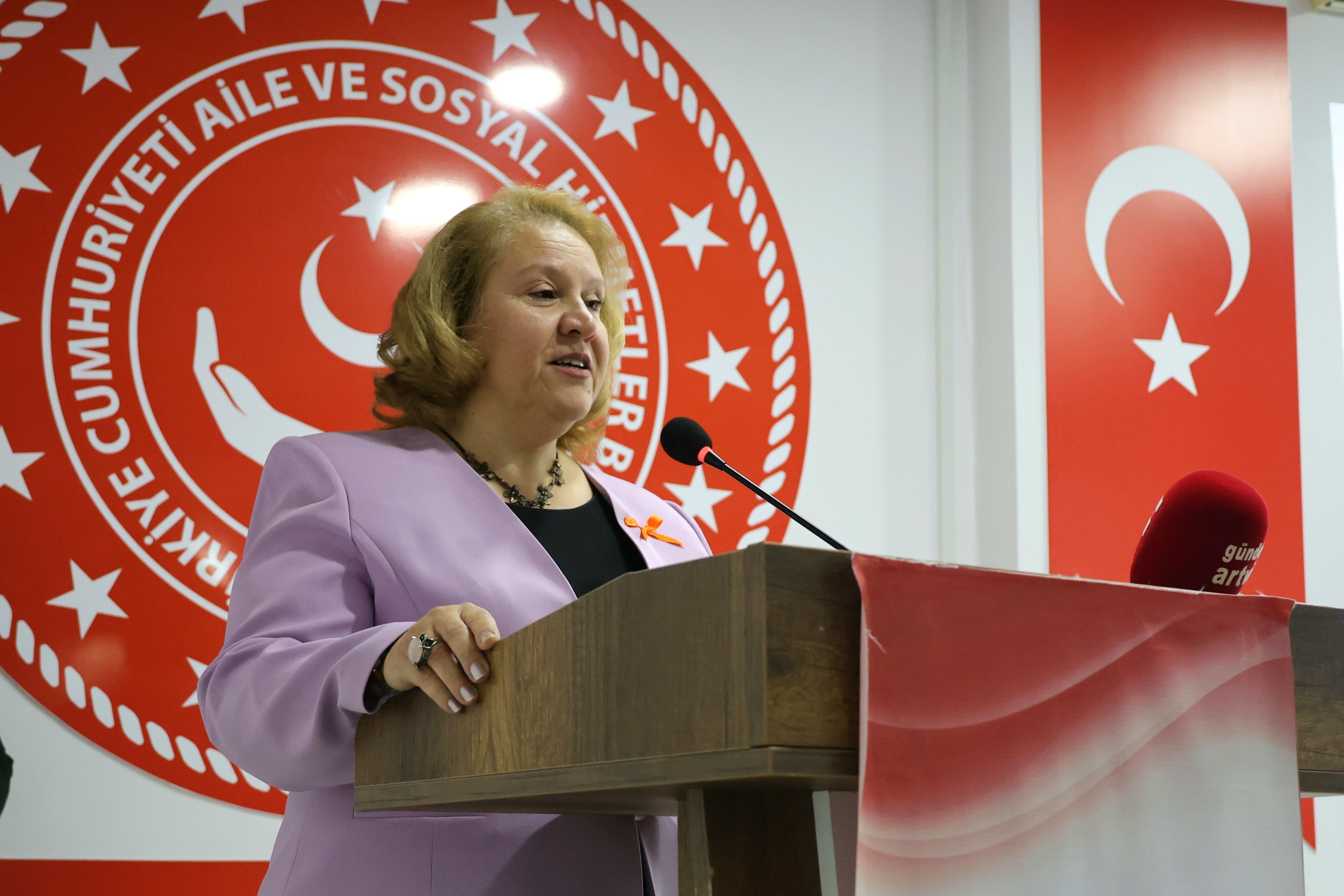 28Aad19F D974 49C5 A123 A6Dc12A4E2E5