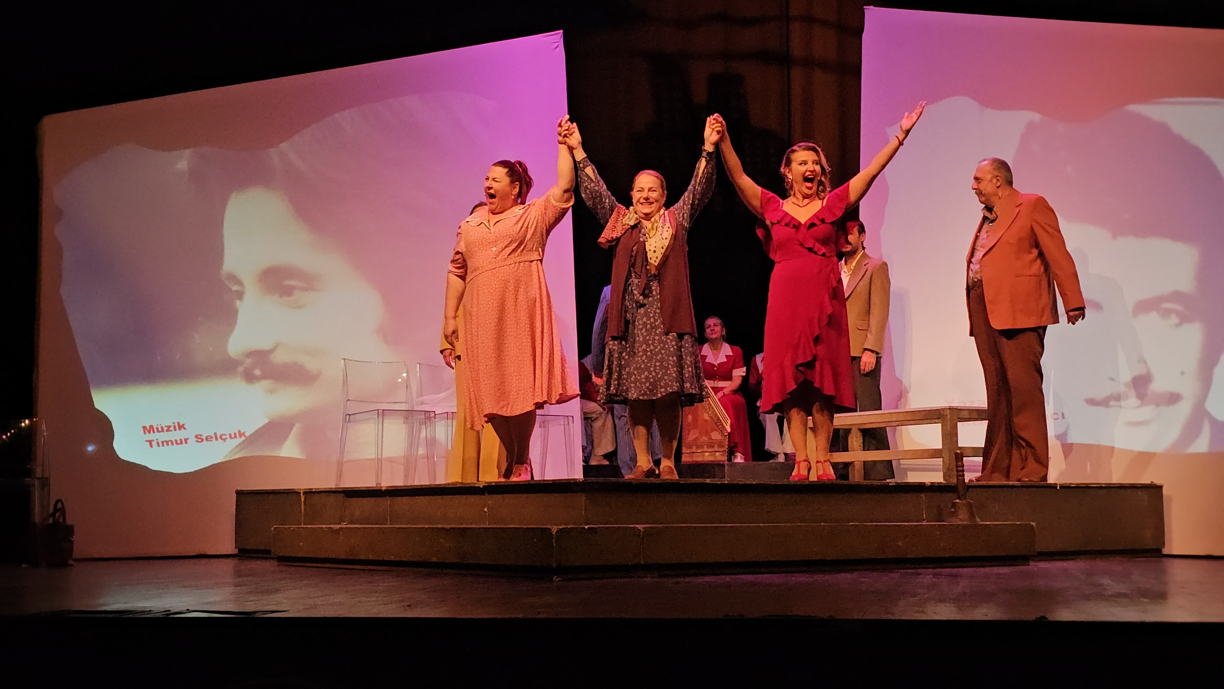 4Ff7C19F 4823 4443 B6C2 F3222546A04E