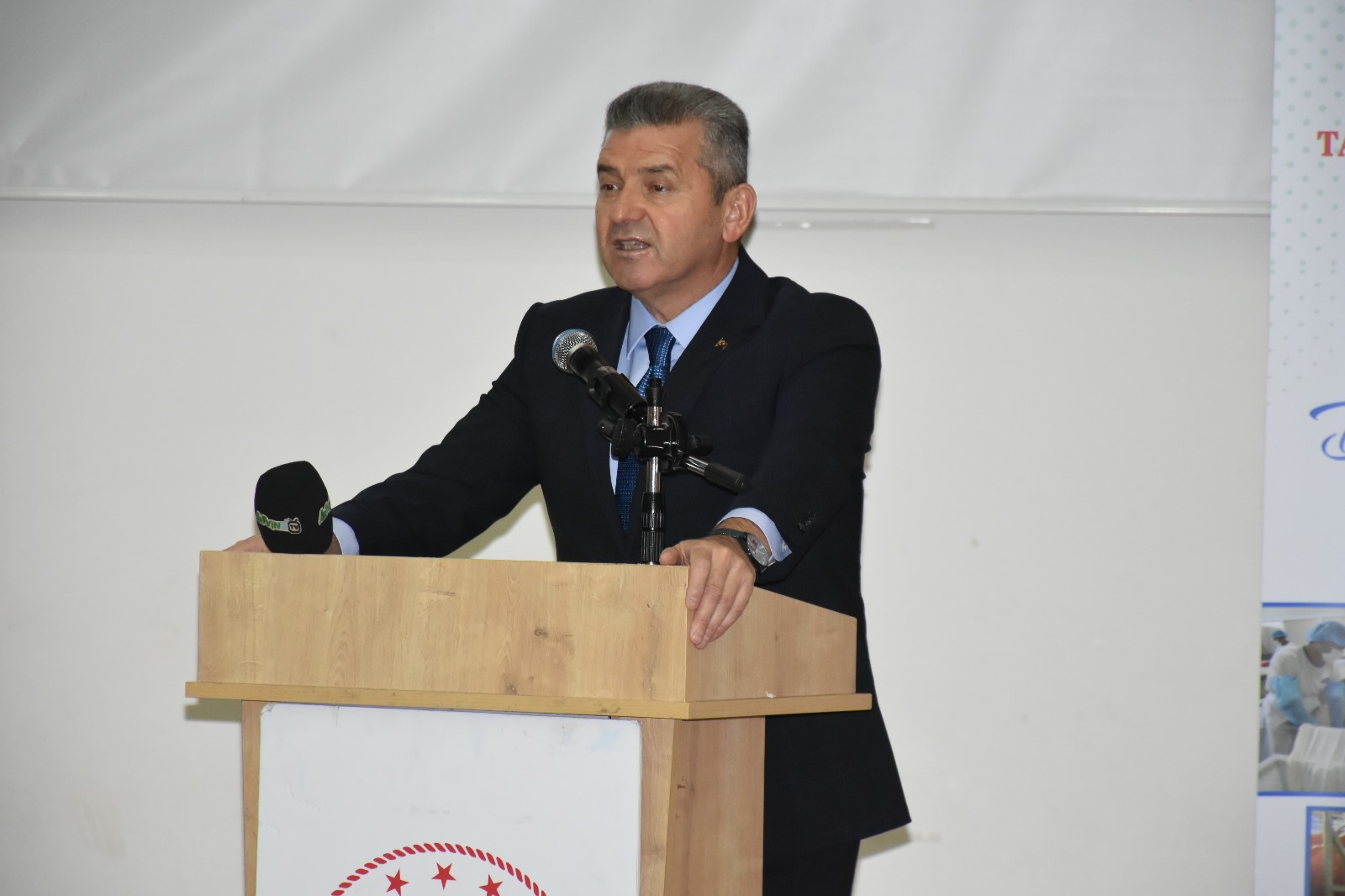 984047C6 4111 4Dae B35F F4Abcf8E73A2