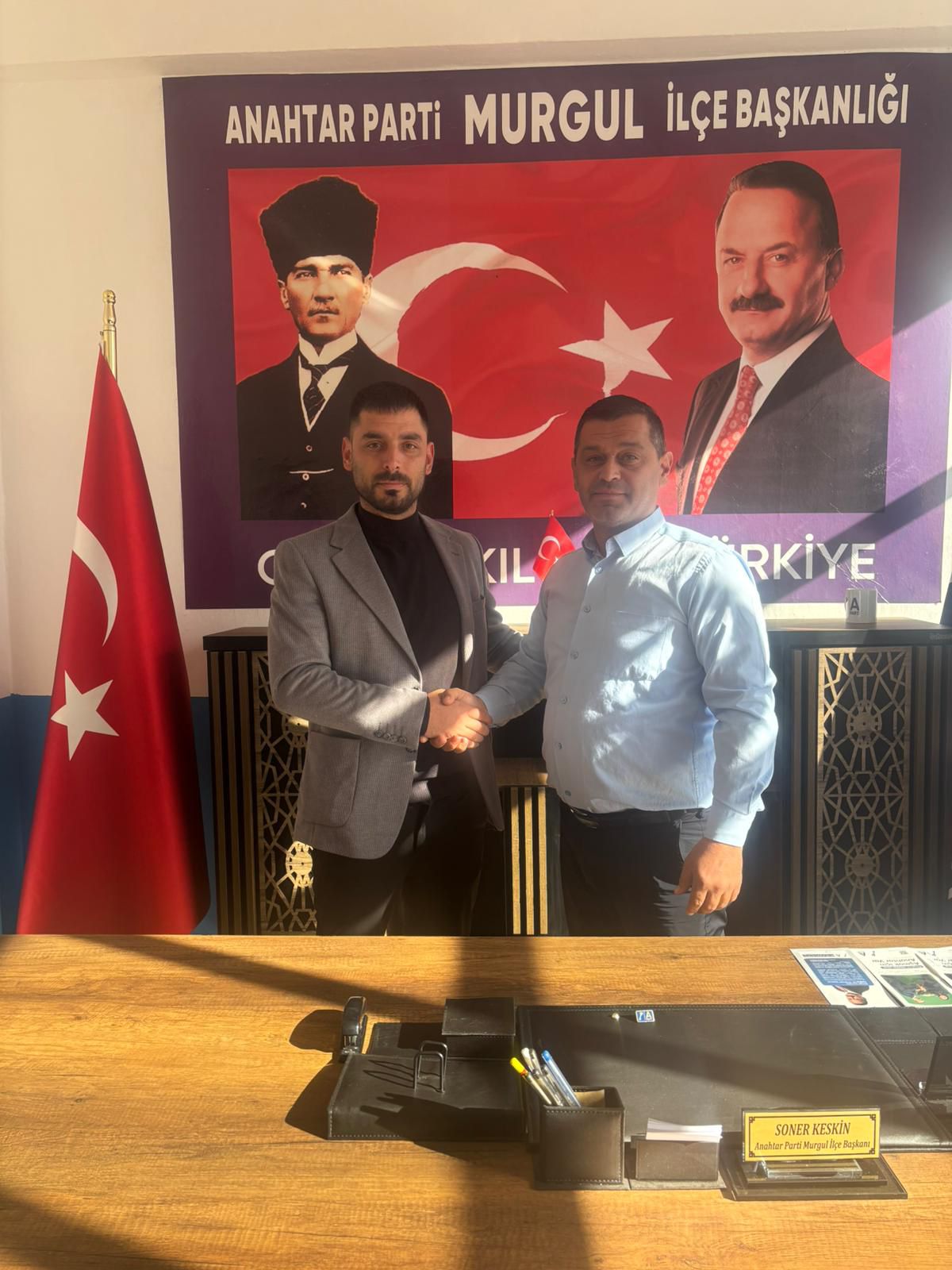 Anahtar Parti’ye Üyelik Kaydını Yaptırdı (1)