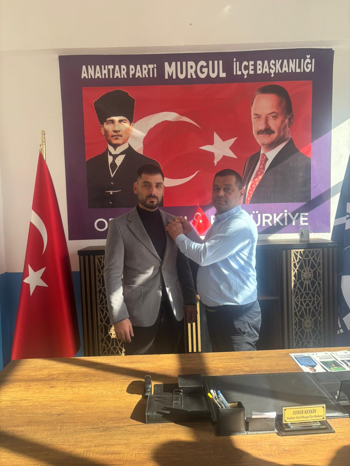 Anahtar Parti’ye Üyelik Kaydını Yaptırdı (2)