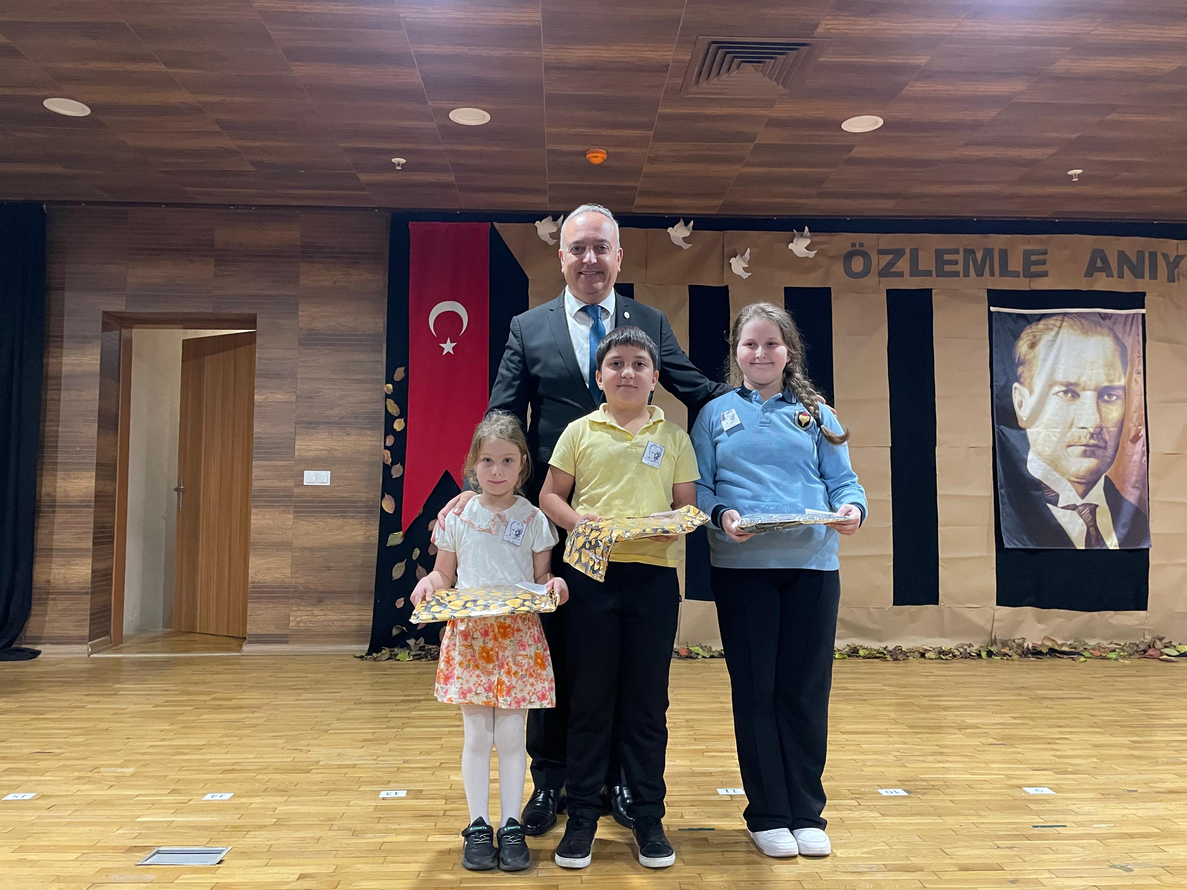 Atatürk Saygı Ve Özlemle Anıldı (2)