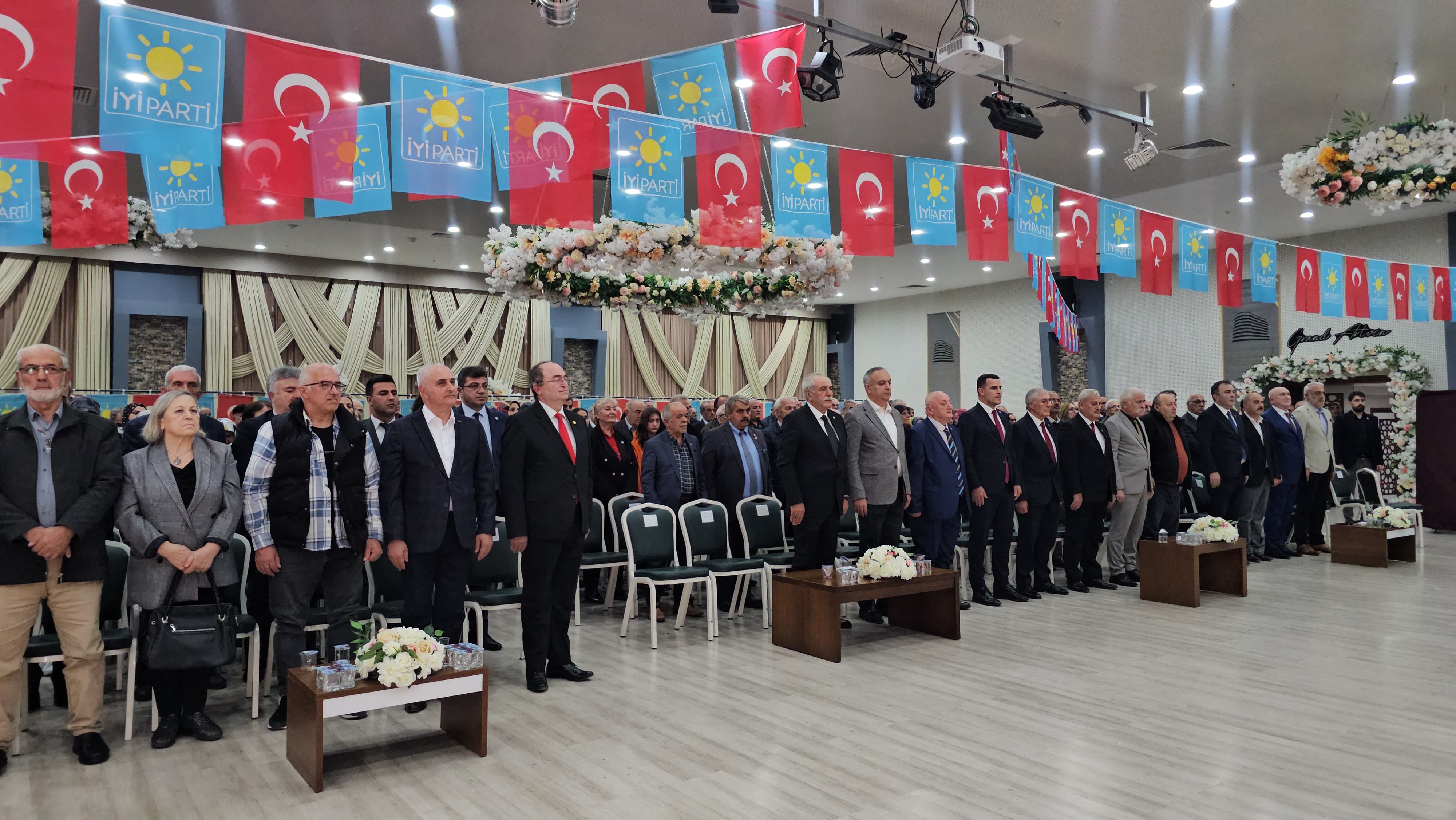 Cf4112B7 3E26 4D8A B66F A7F7F8D8A345