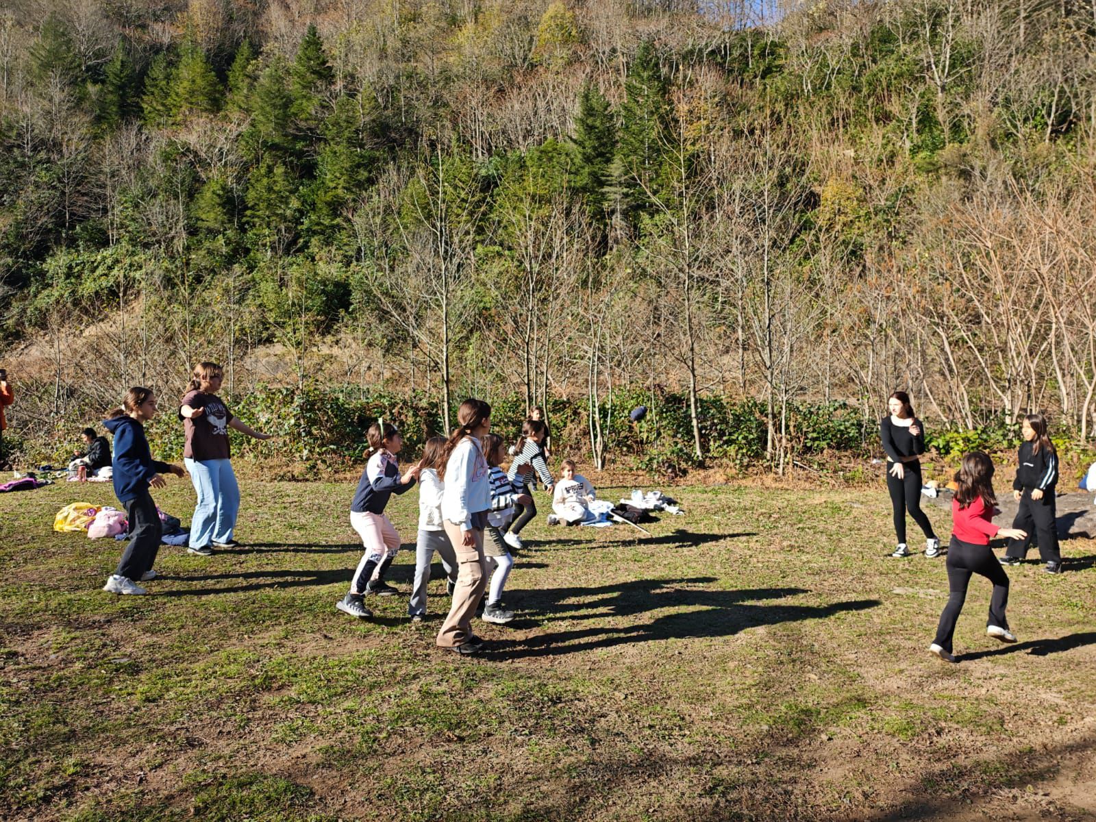 Çocuklar Doğayla Buluştu (3)