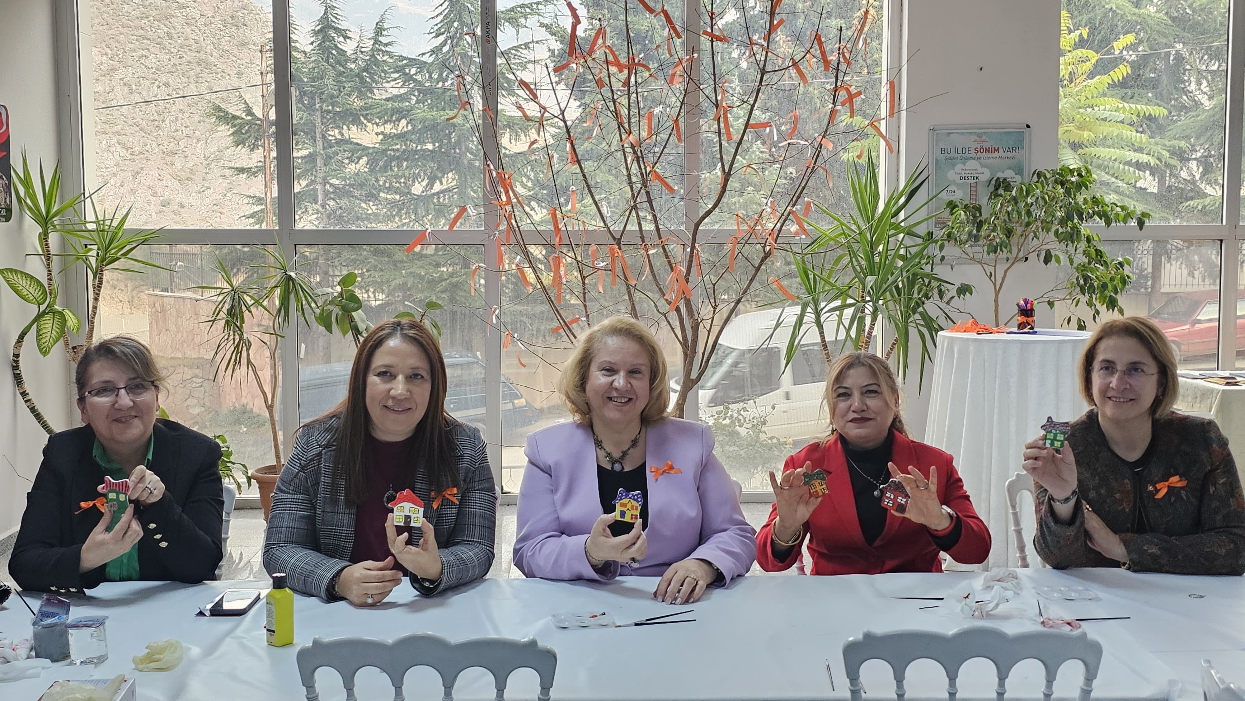 D09Def18 03B3 4Ff1 B354 19D0Eadd3Aee