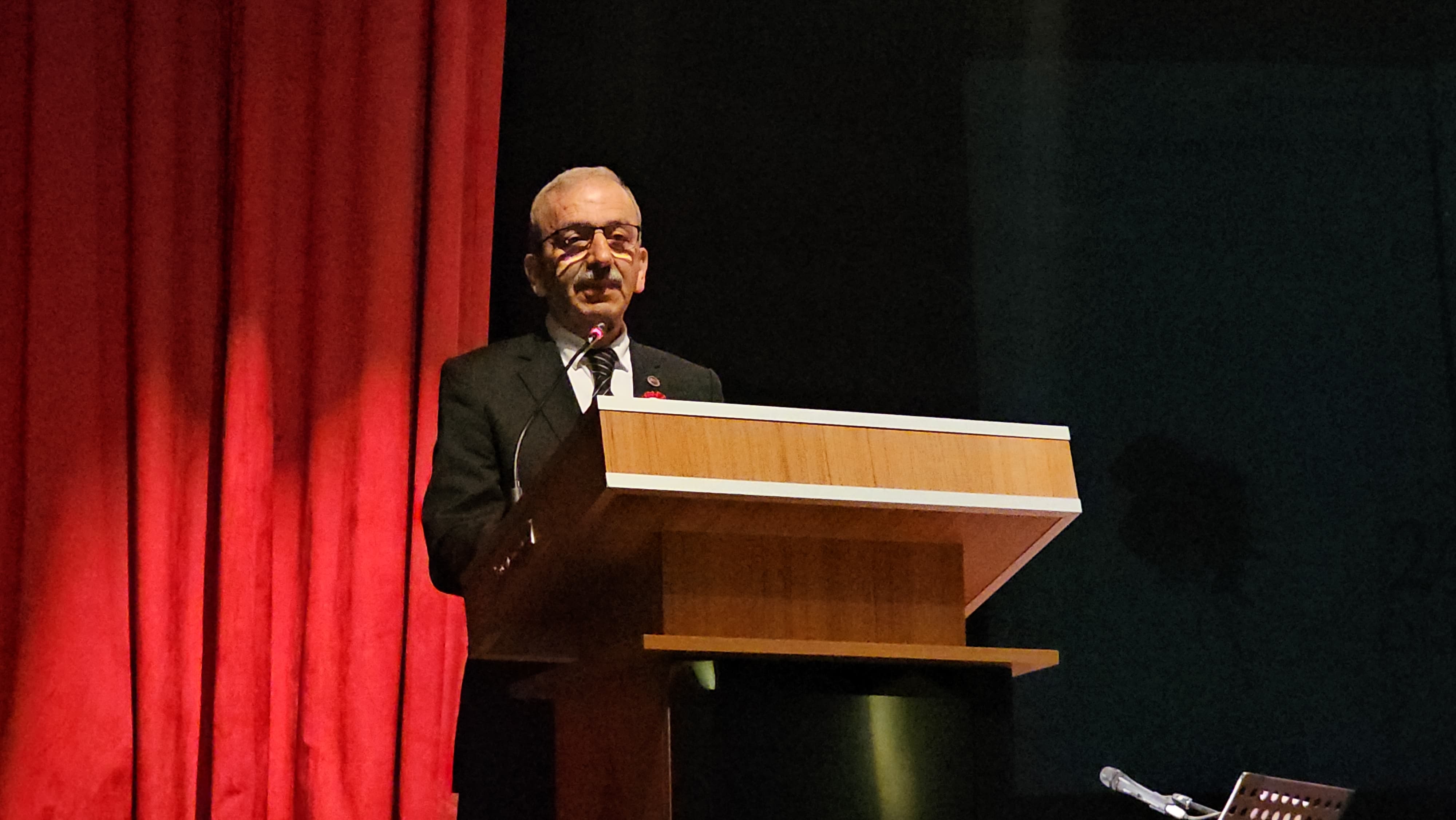 Dab85816 3B65 4D3B B651 2A10A7B4C3A0