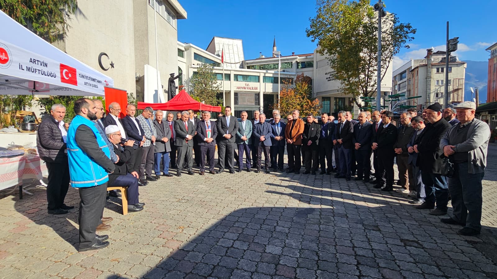 Gazze Yararına “Hayır Çarşısı” Kuruldu (1)