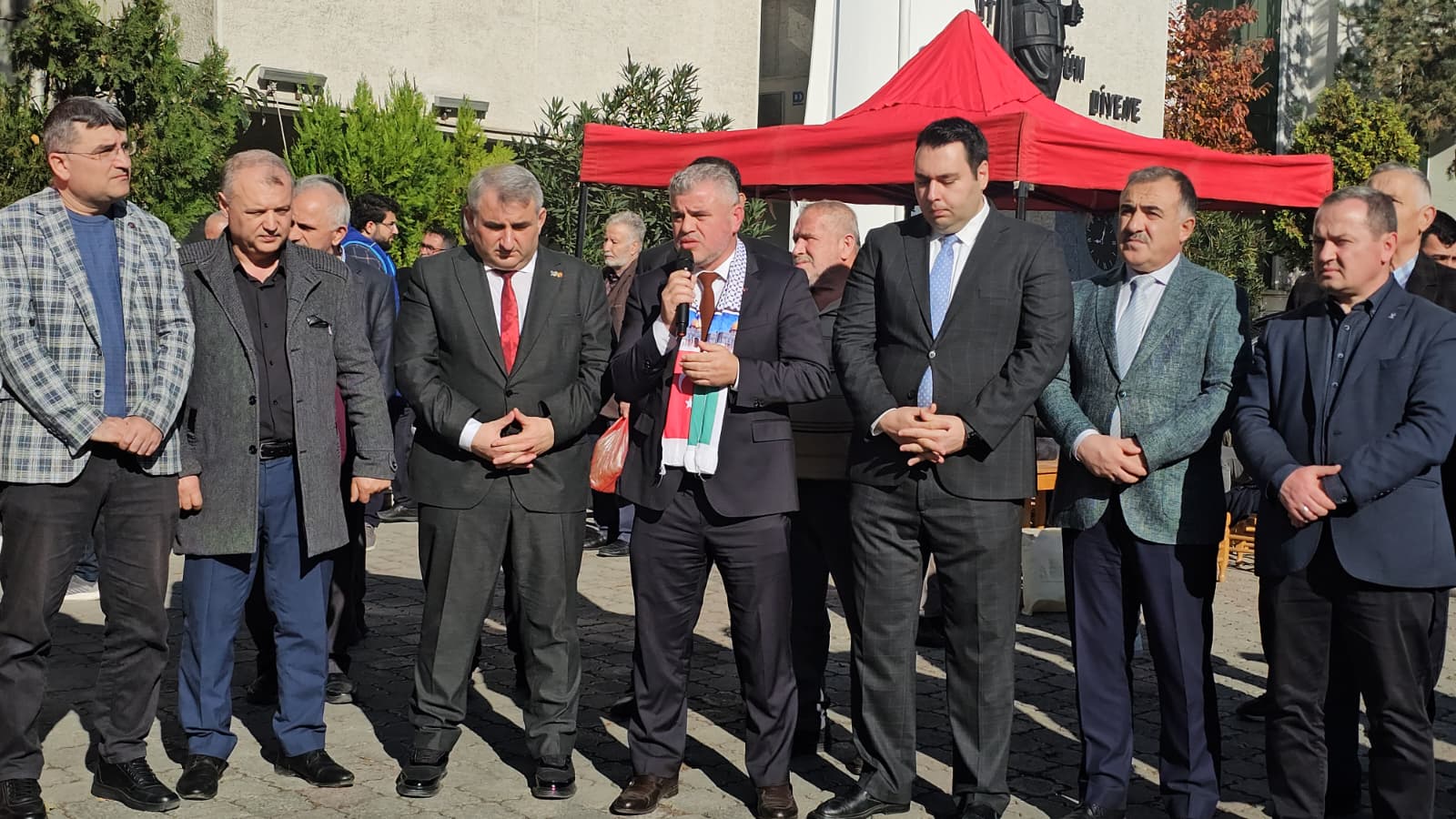 Gazze Yararına “Hayır Çarşısı” Kuruldu (5)