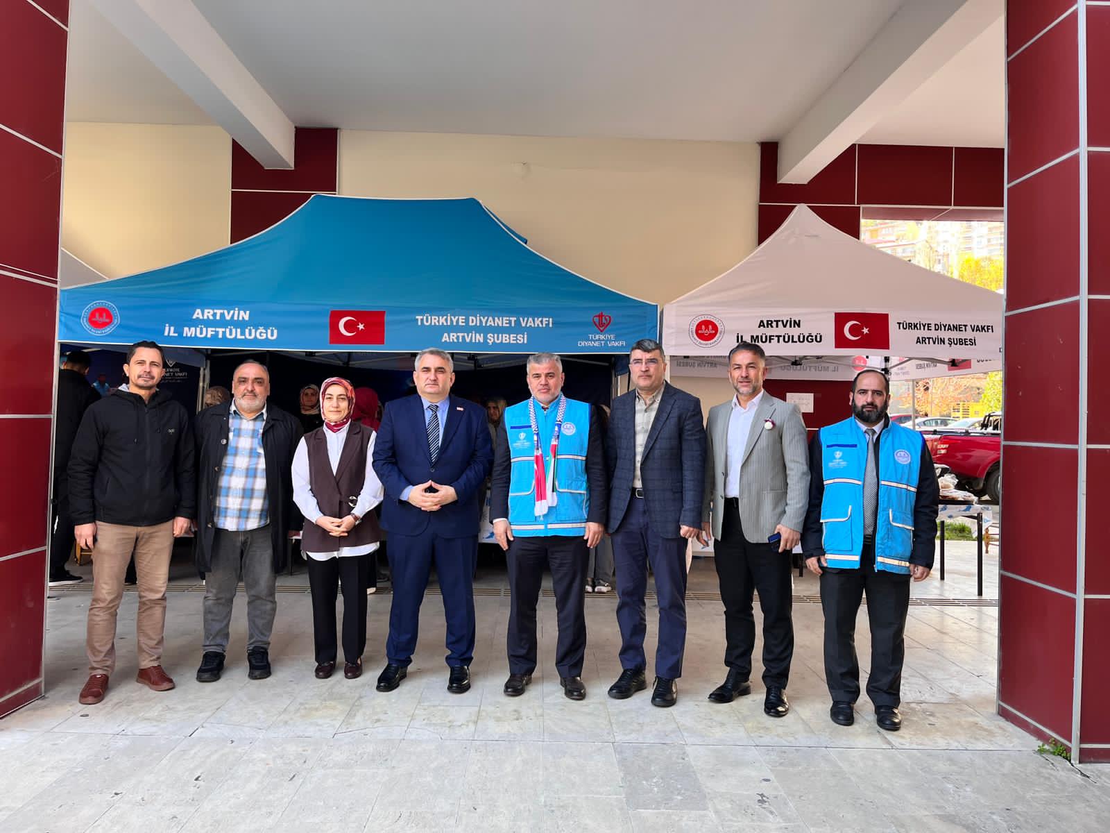 AÇÜ’de Gazze İçin Hayır Çarşısı-3